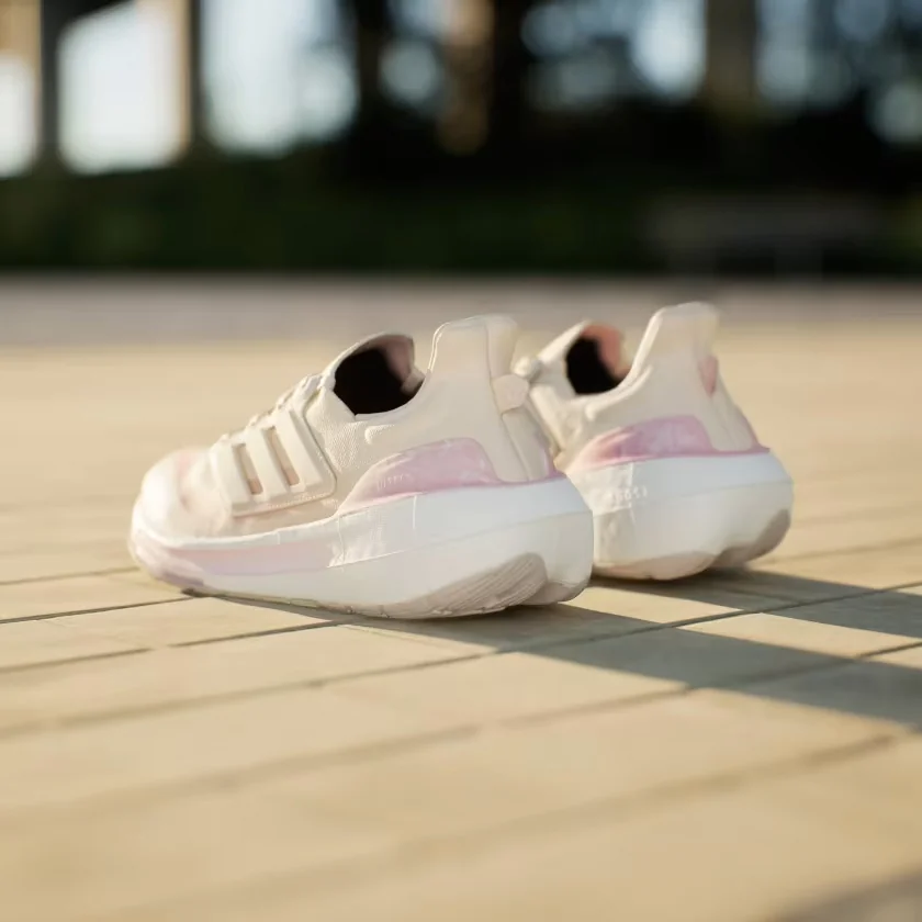 Кросівки adidas Ultraboost Light IE5828