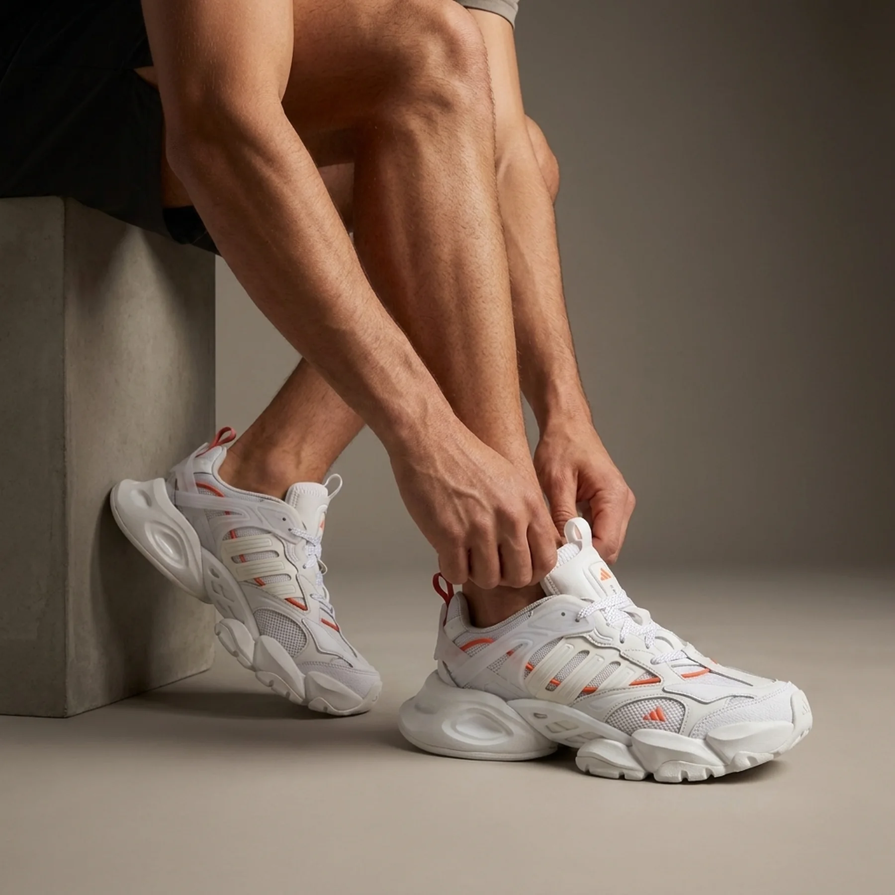 Кросівки Adidas XLG Runner Deluxe White Bright White Half Impact Orange