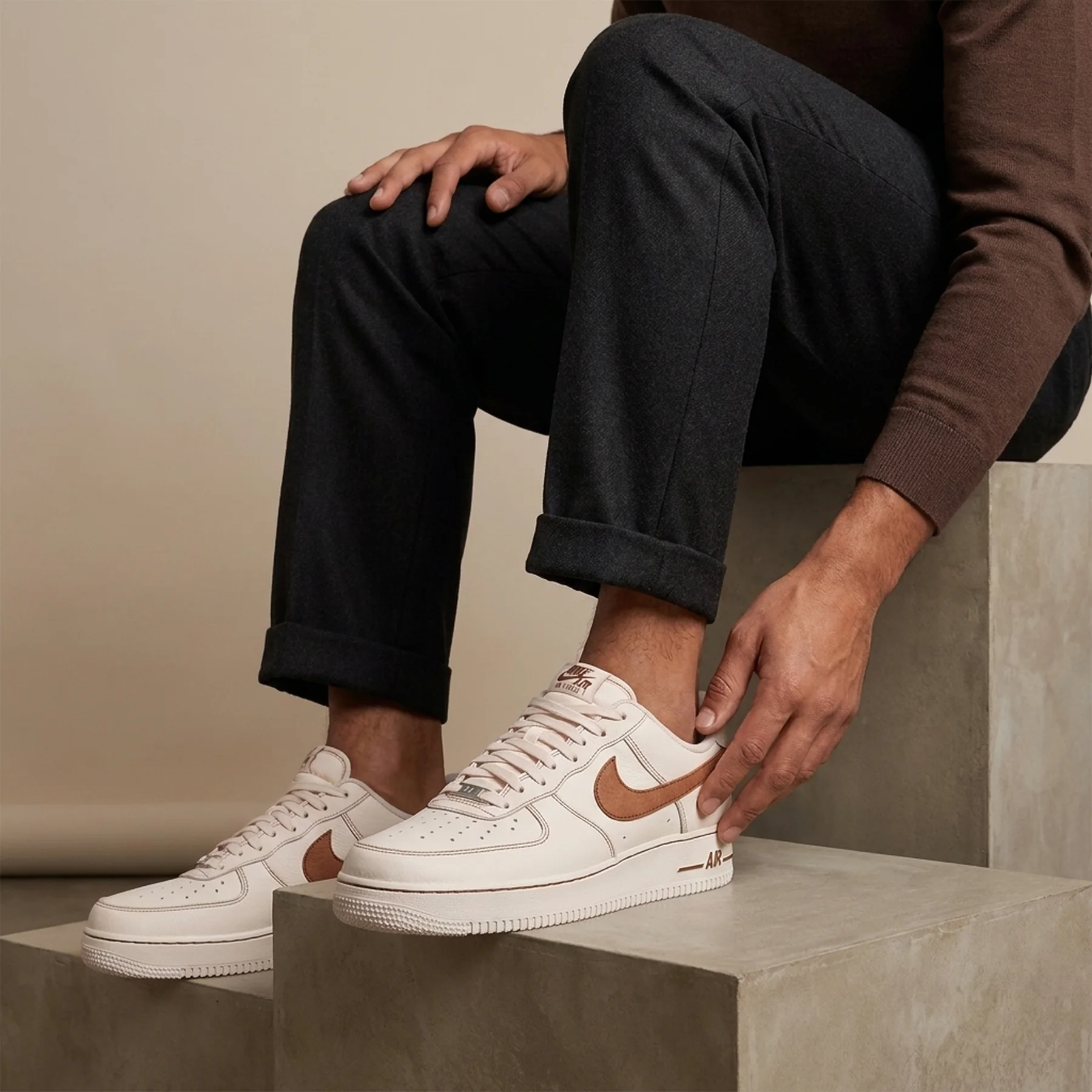 Кросівки Air Force 1 '07 LV8 Ivory Saddle Brown