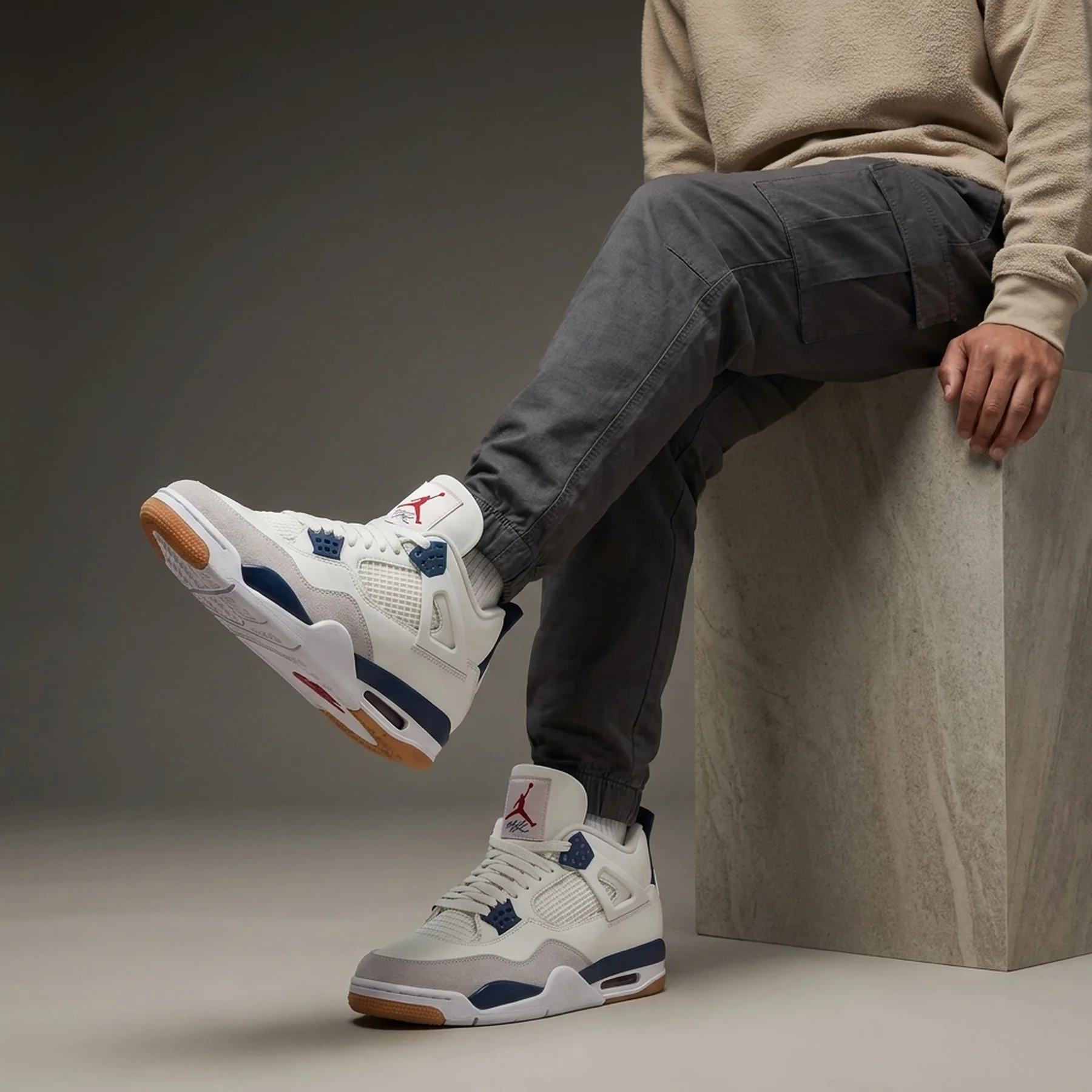 Кросівки Air Jordan 4 Retro SB
