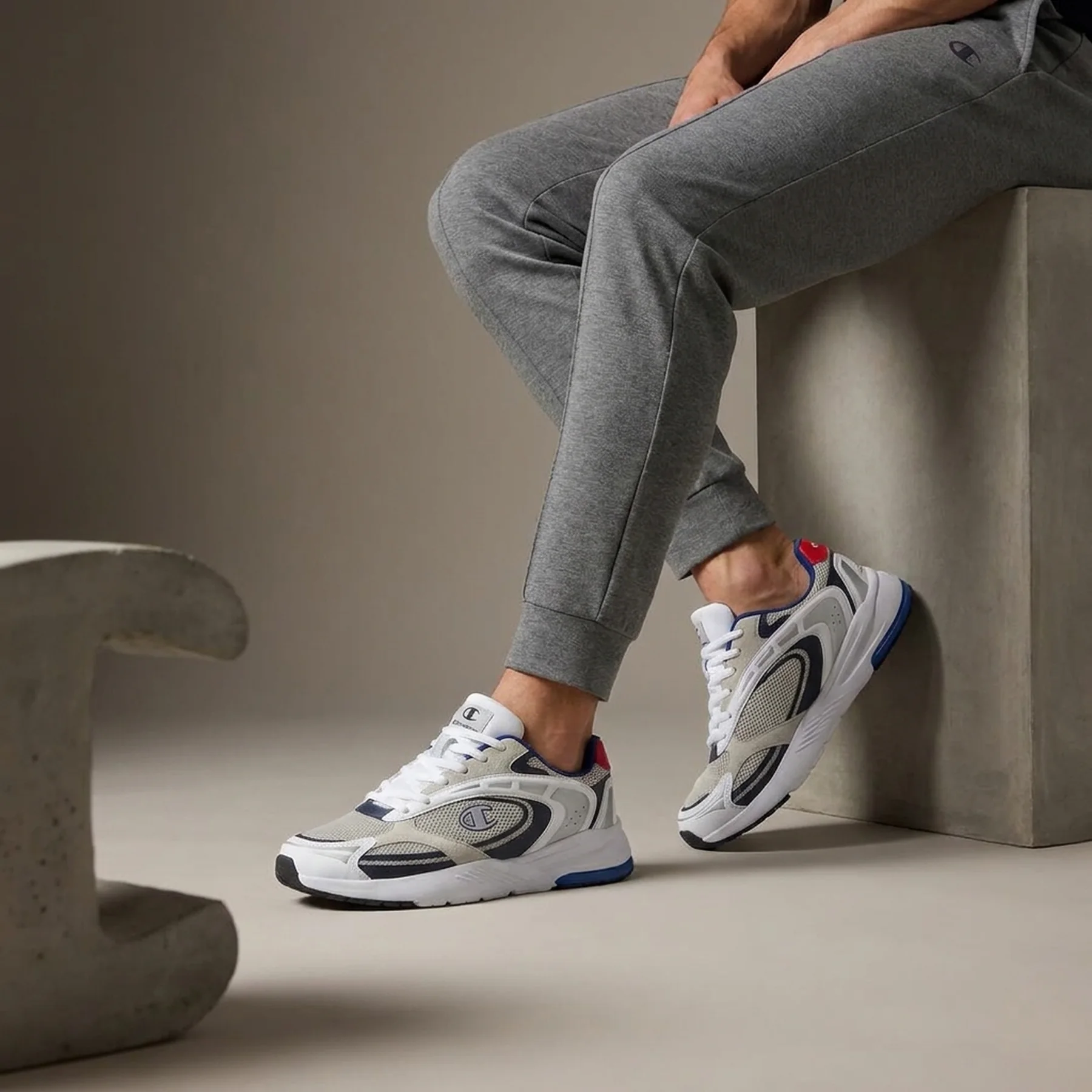 Кросівки champ 2k low cut shoe S22252-ES007 Champion 8,5 (42) Сірий
