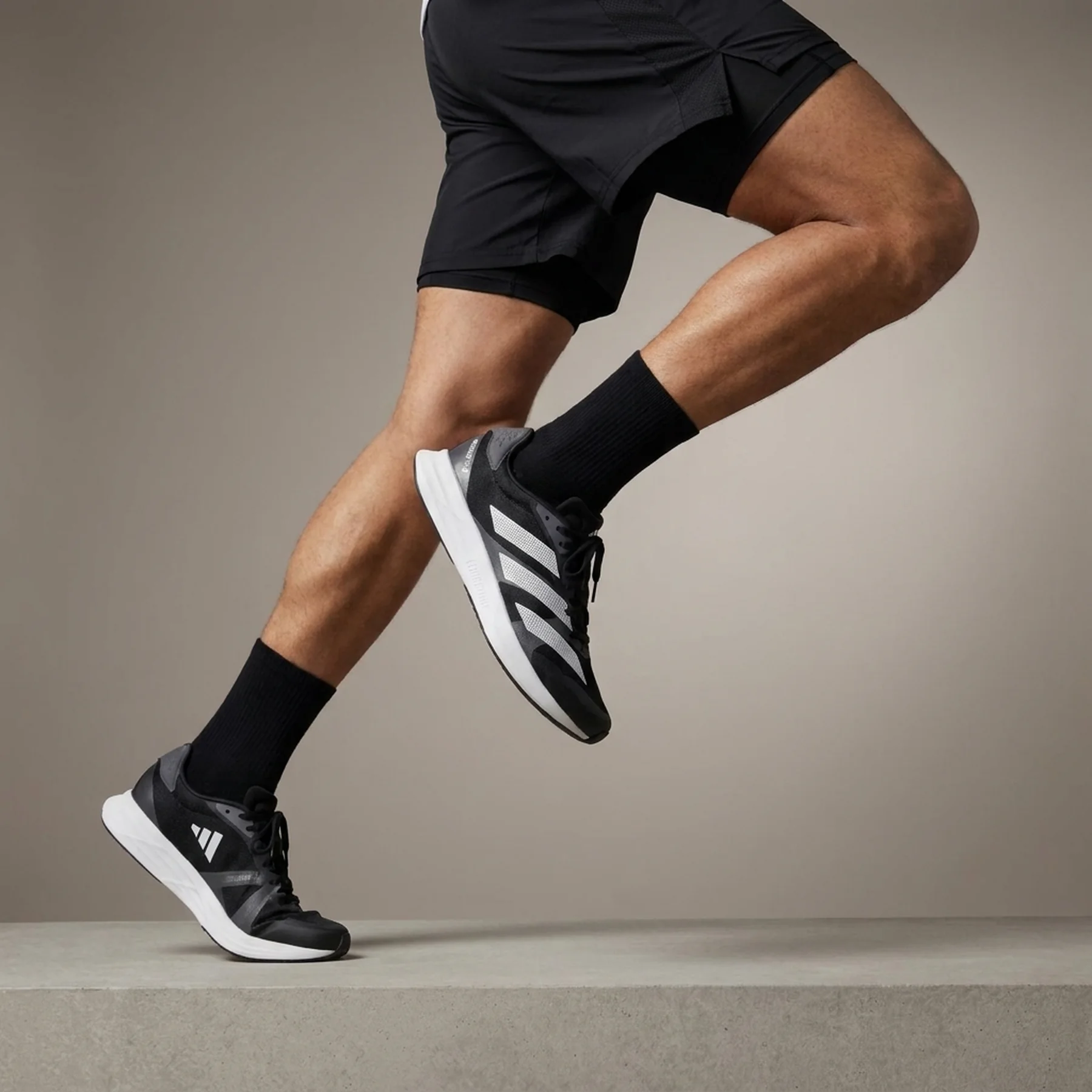 Кросівки чоловічі Adidas Adizero Rc 4 (GX8153)