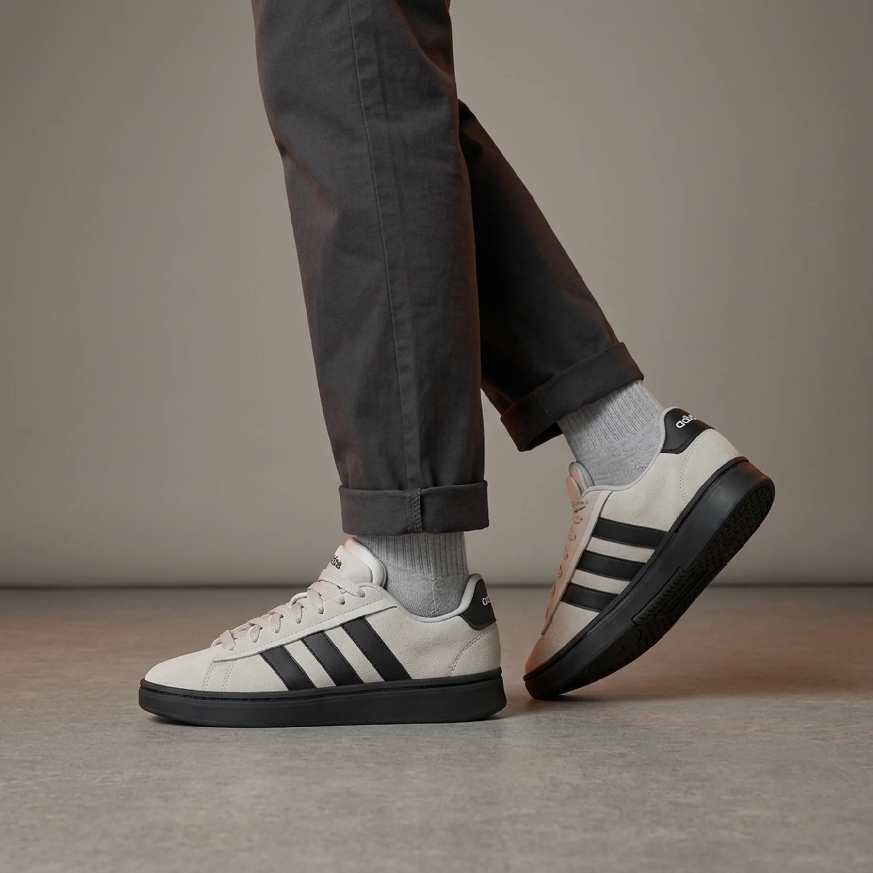 Кросівки чоловічі Adidas Grand Court Alpha (IH1287)