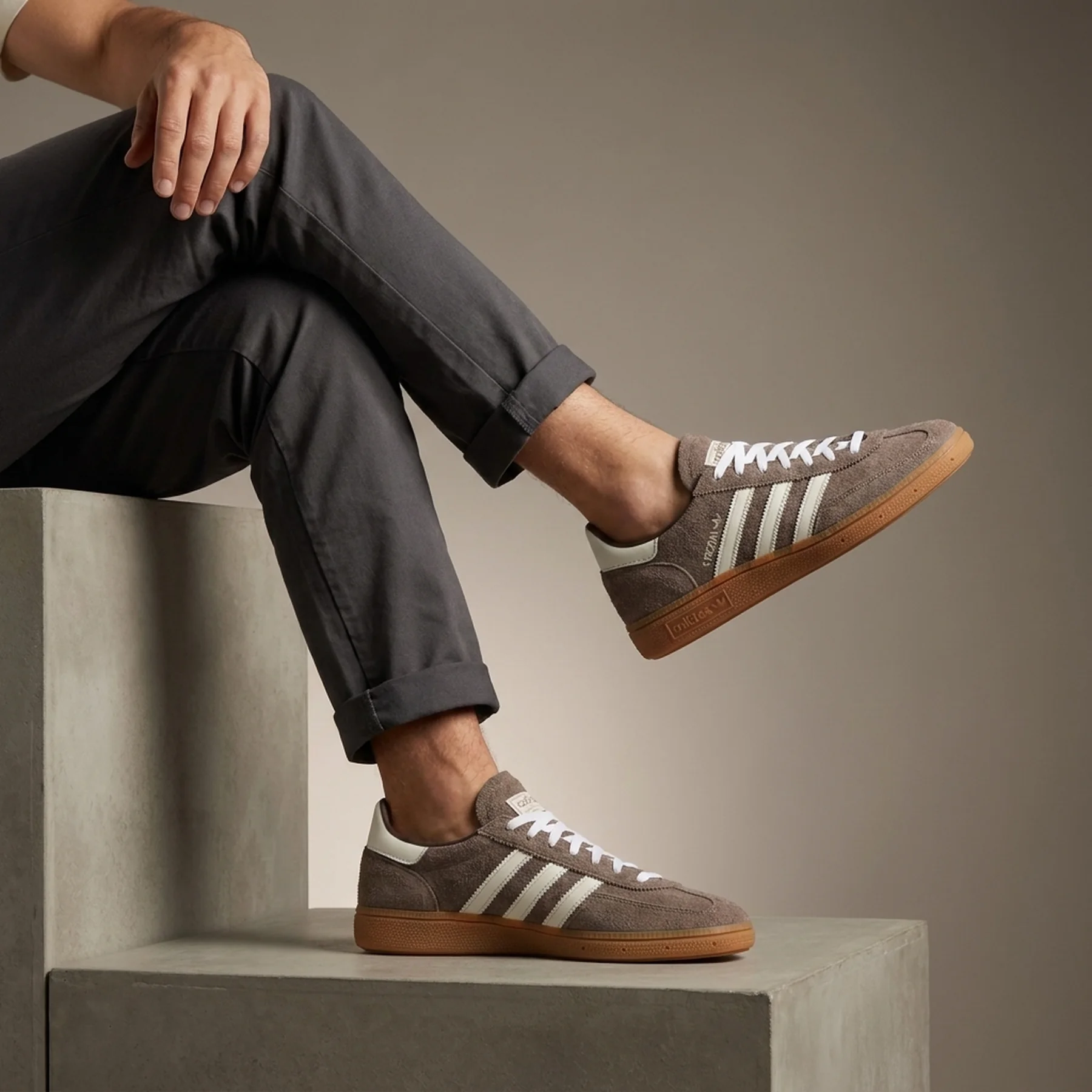 Кросівки чоловічі Adidas Handball Spezial (IF6490)