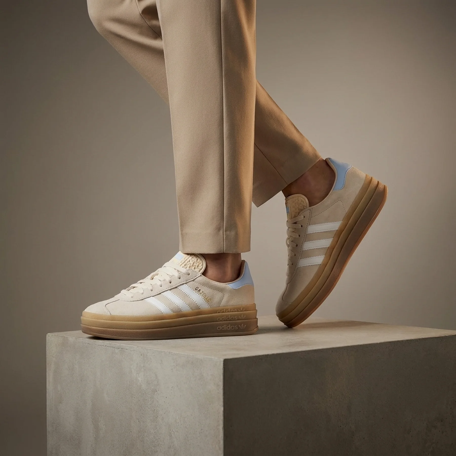 Кросівки чоловічі Adidas Handball Spezial Night Indigo Chalk White (JH5440)