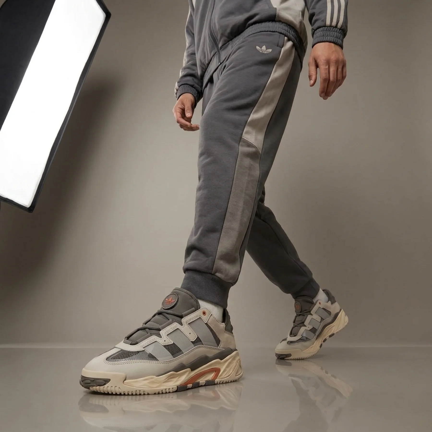 Кросівки чоловічі Adidas Niteball (GY8567)