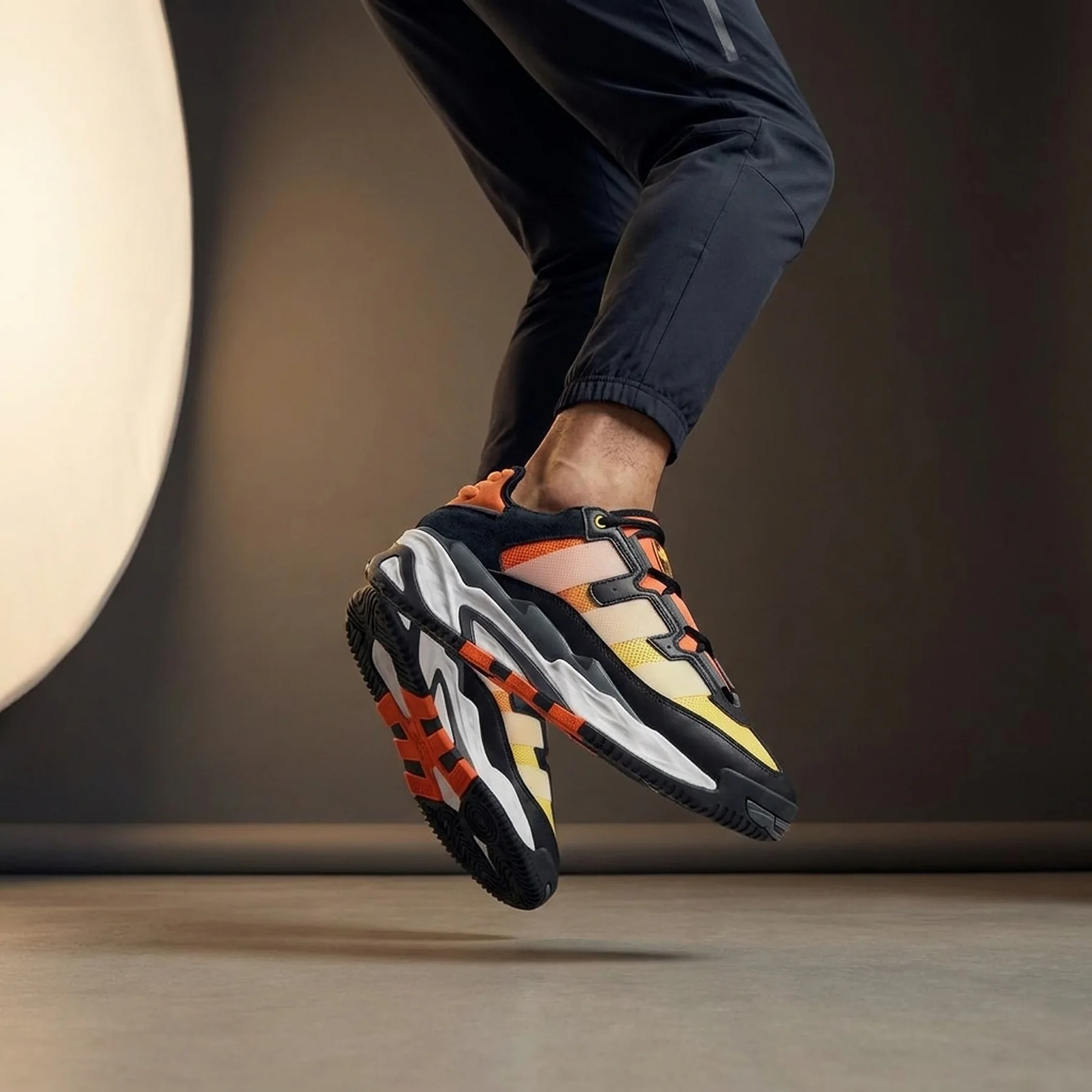 Кросівки чоловічі Adidas Niteball (ID8074)