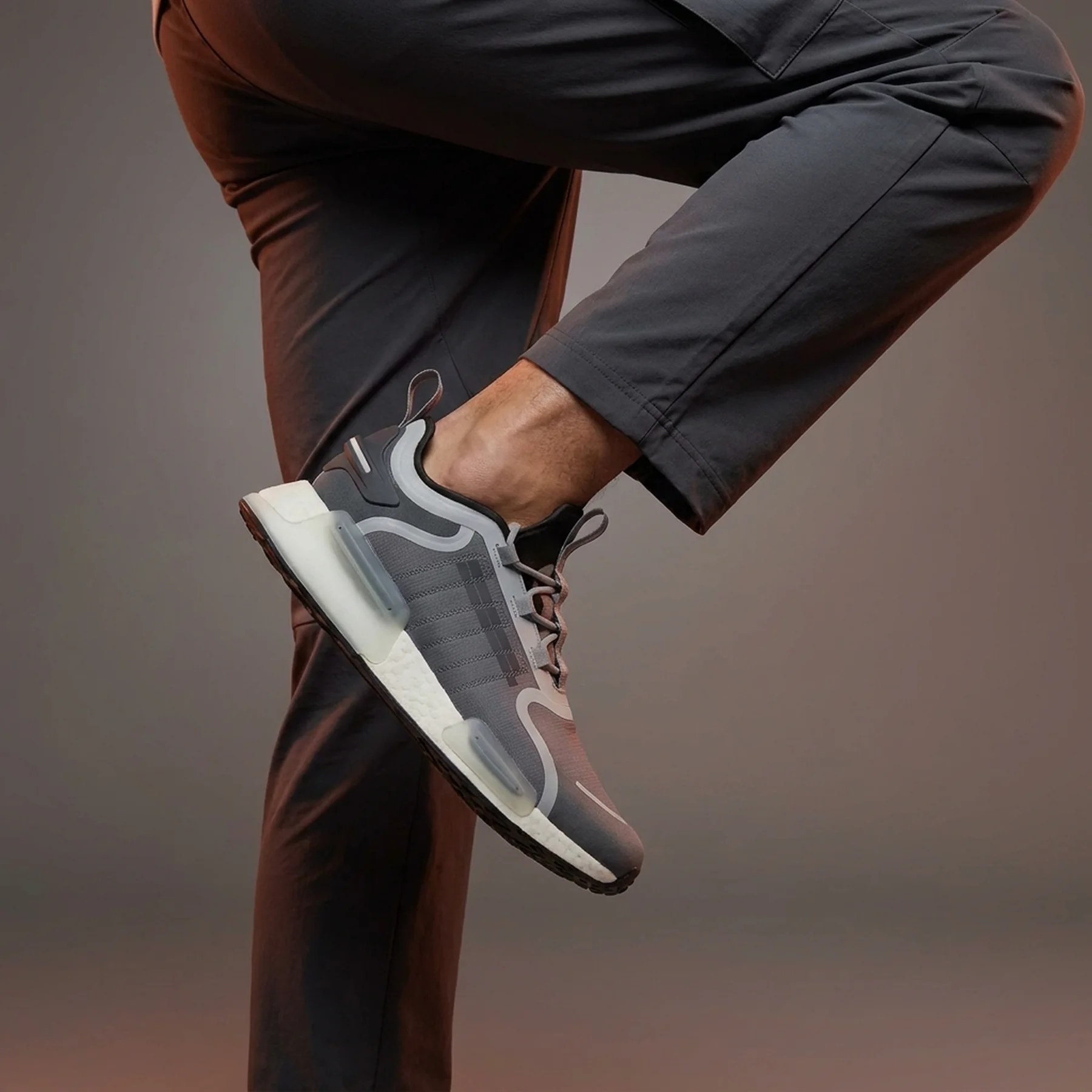 Кросівки чоловічі Adidas Nmd_V3 Gore-Tex Shoes (IF7982)