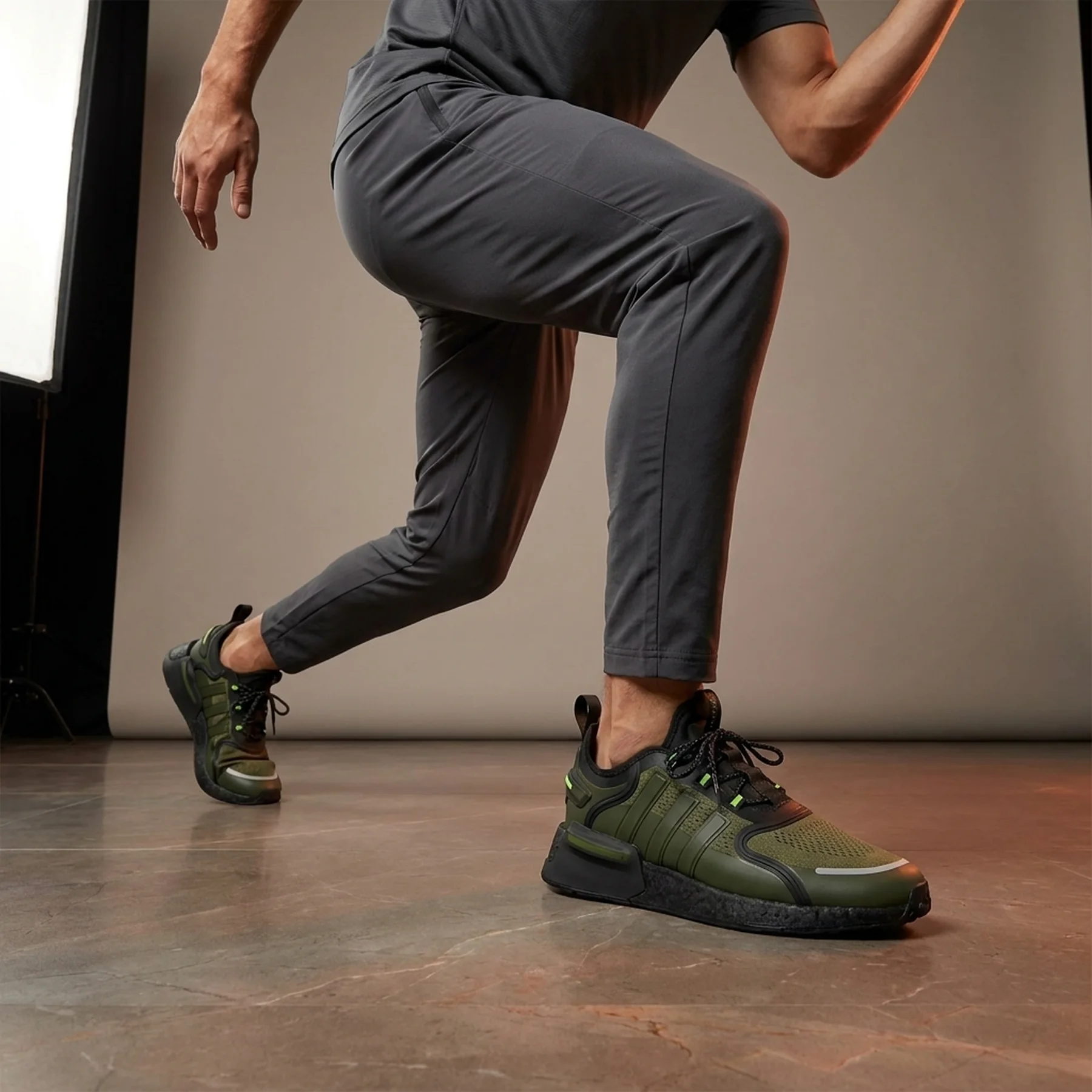 Кросівки чоловічі Adidas Nmd_V3 Shoes Green (HQ3970)