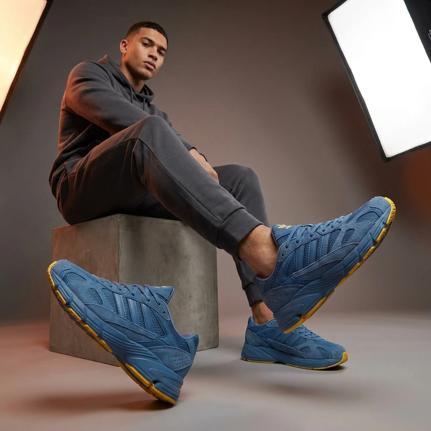 Кросівки чоловічі Adidas Originals Orketro Blue (GY2340)