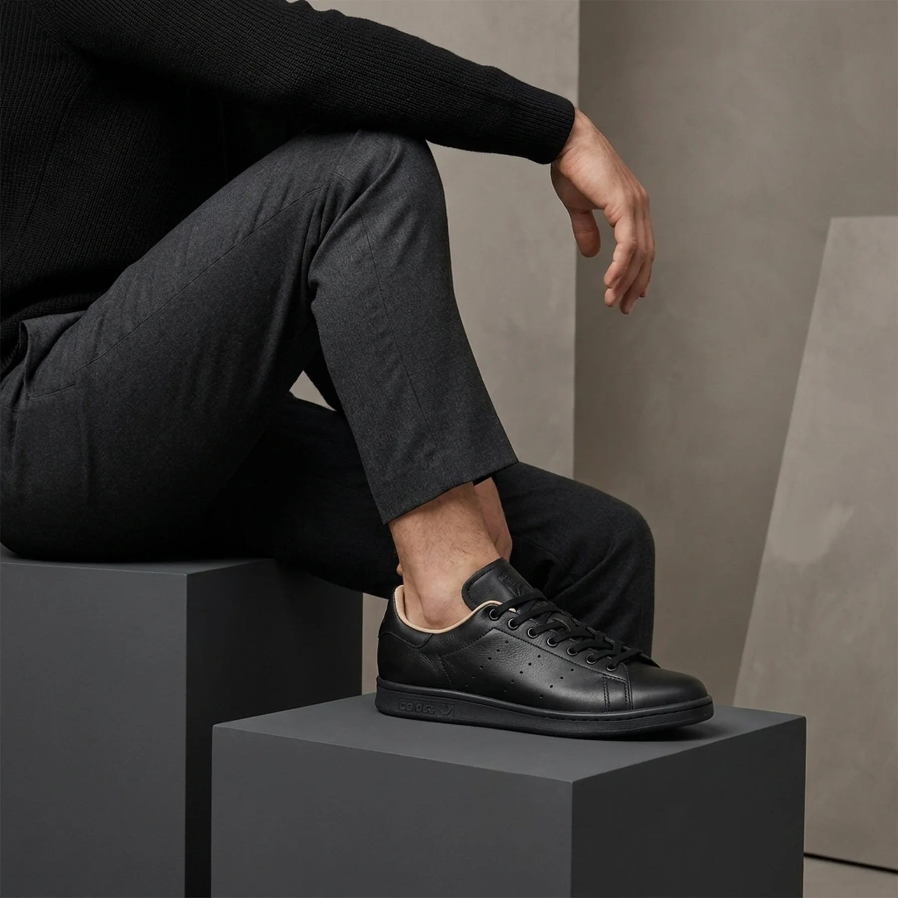 Кросівки чоловічі Adidas Stan Smith Lux Shoes Black (IH2450)