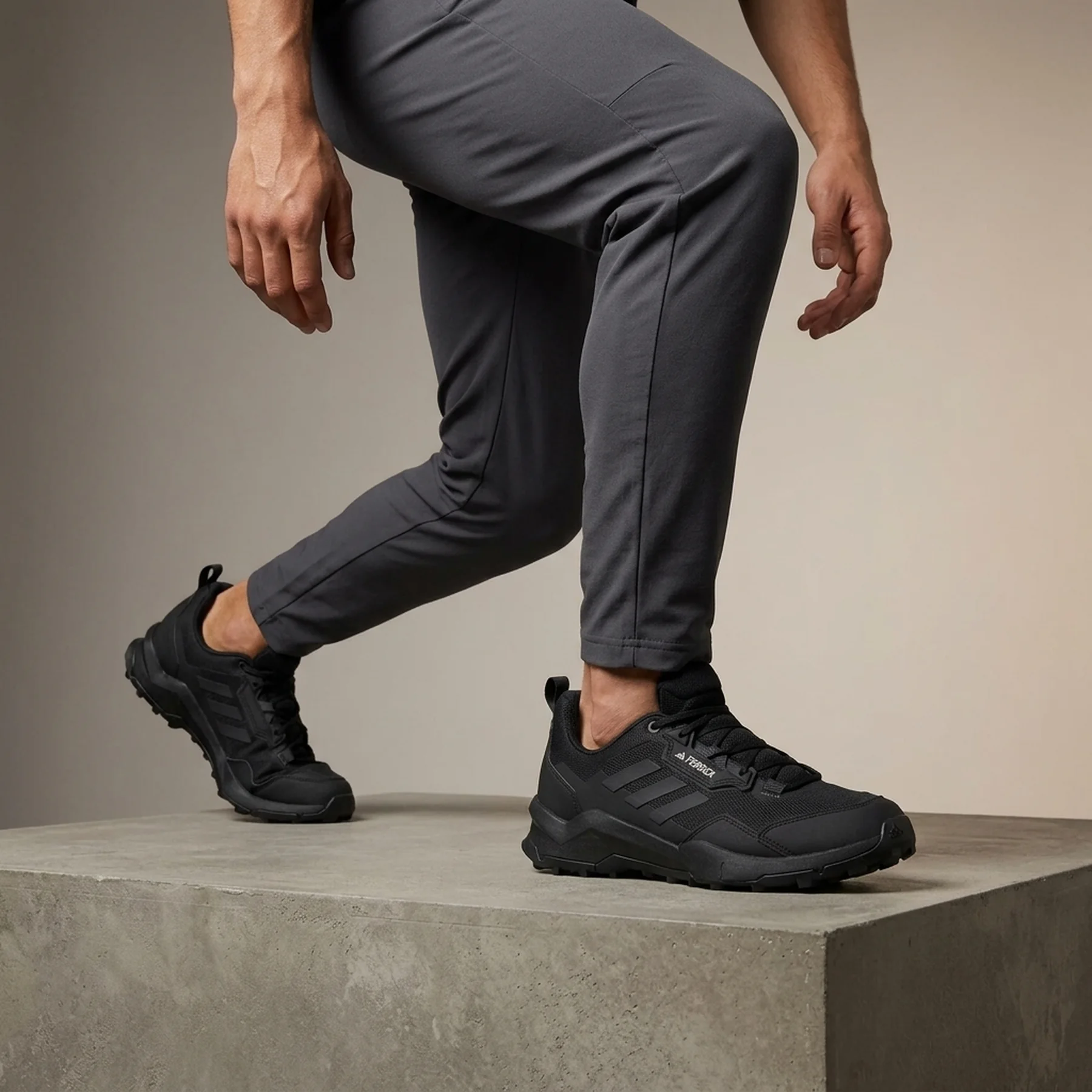 Кросівки чоловічі Adidas Terrex Ax4 Hiking (HP7388)