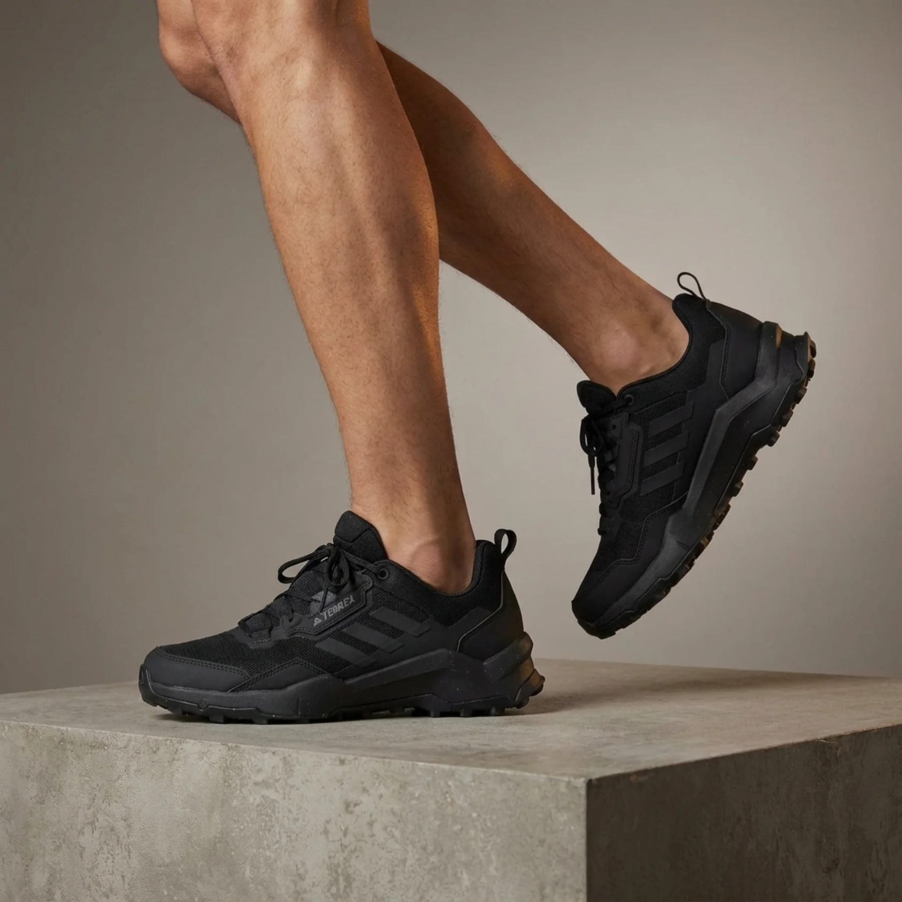 Кросівки чоловічі Adidas Terrex Ax4 Wide Hiking (GW6900)