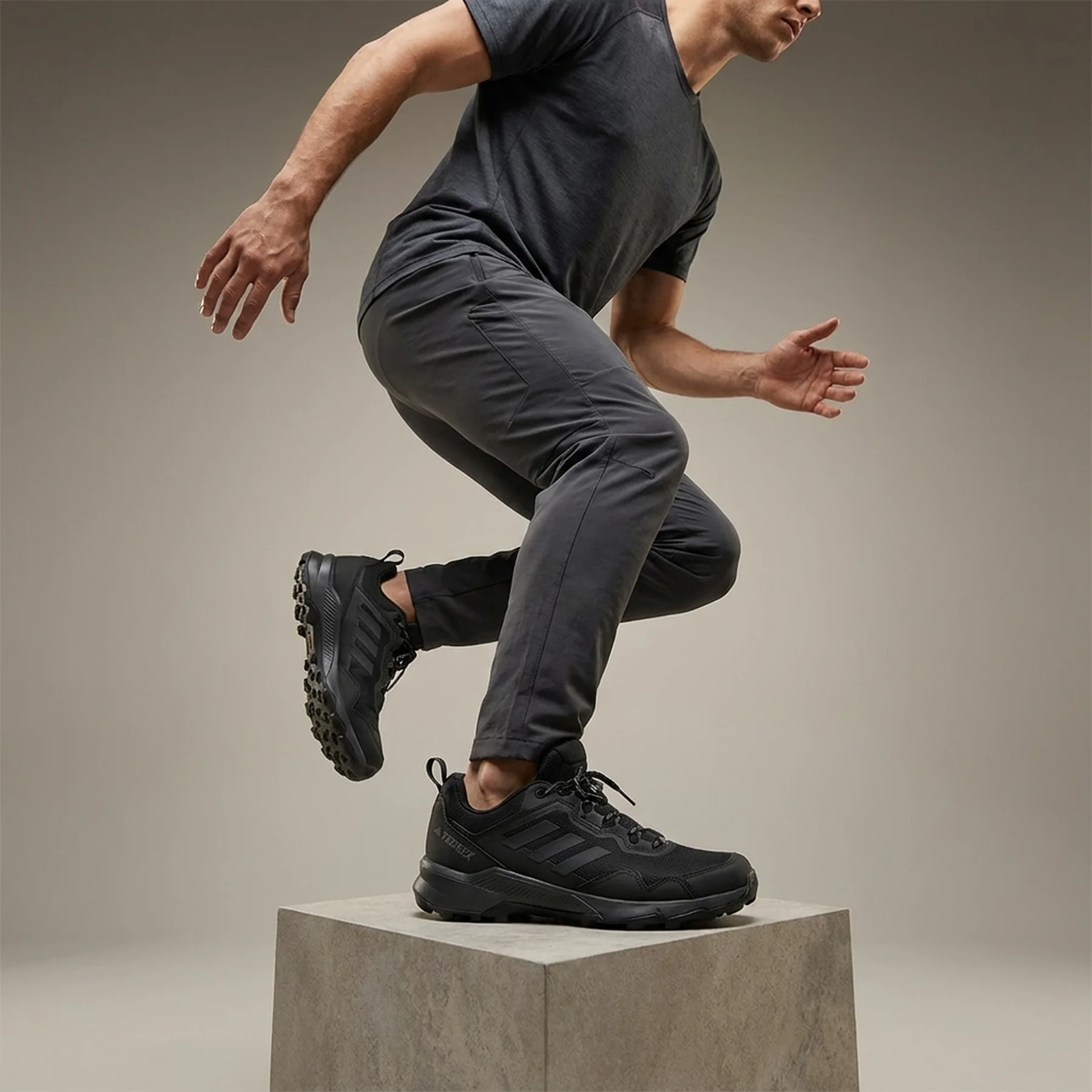 Кросівки чоловічі Adidas Terrex Tracerocker 2 (GZ8916)
