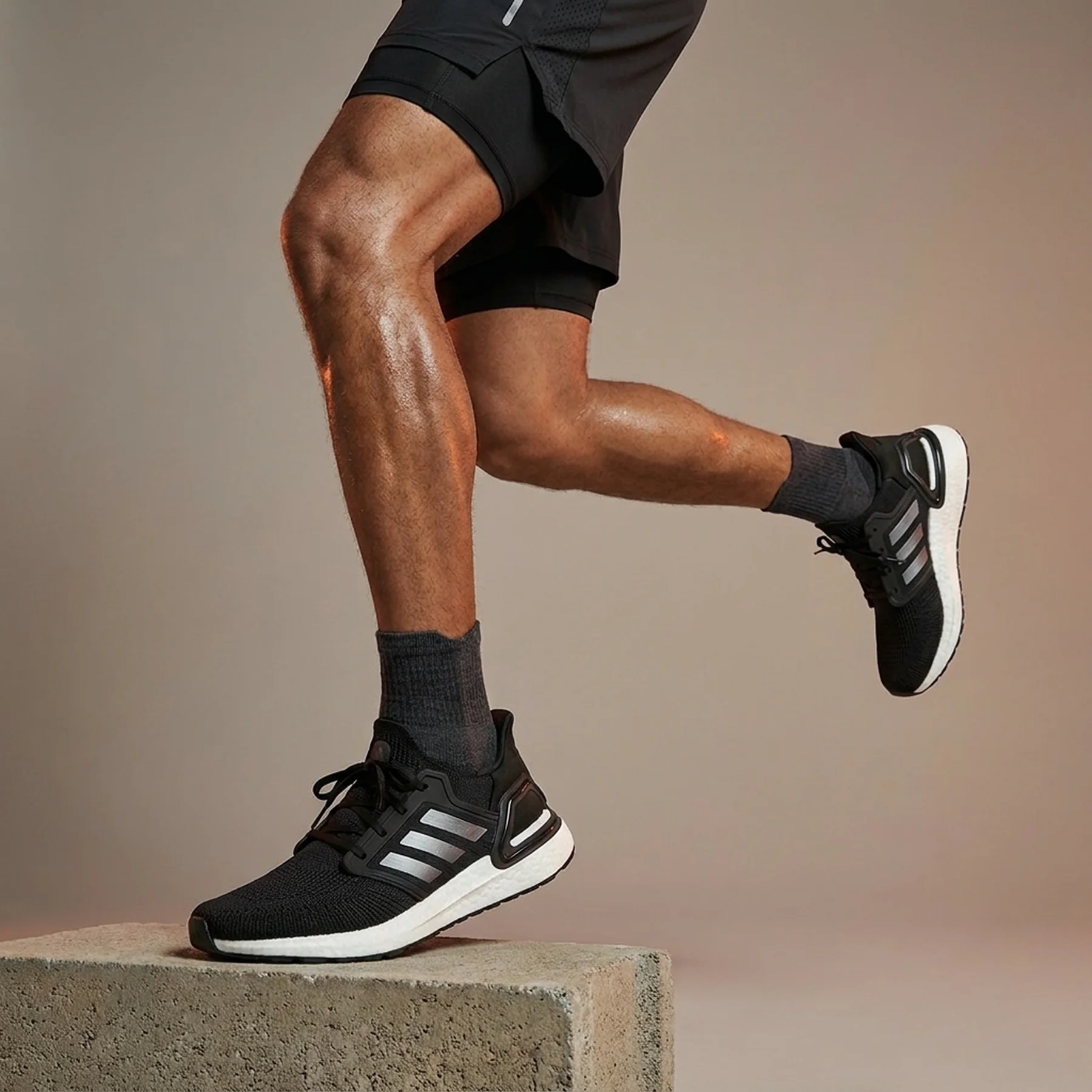 Кросівки чоловічі Adidas Ultraboost 20 (EF1043)