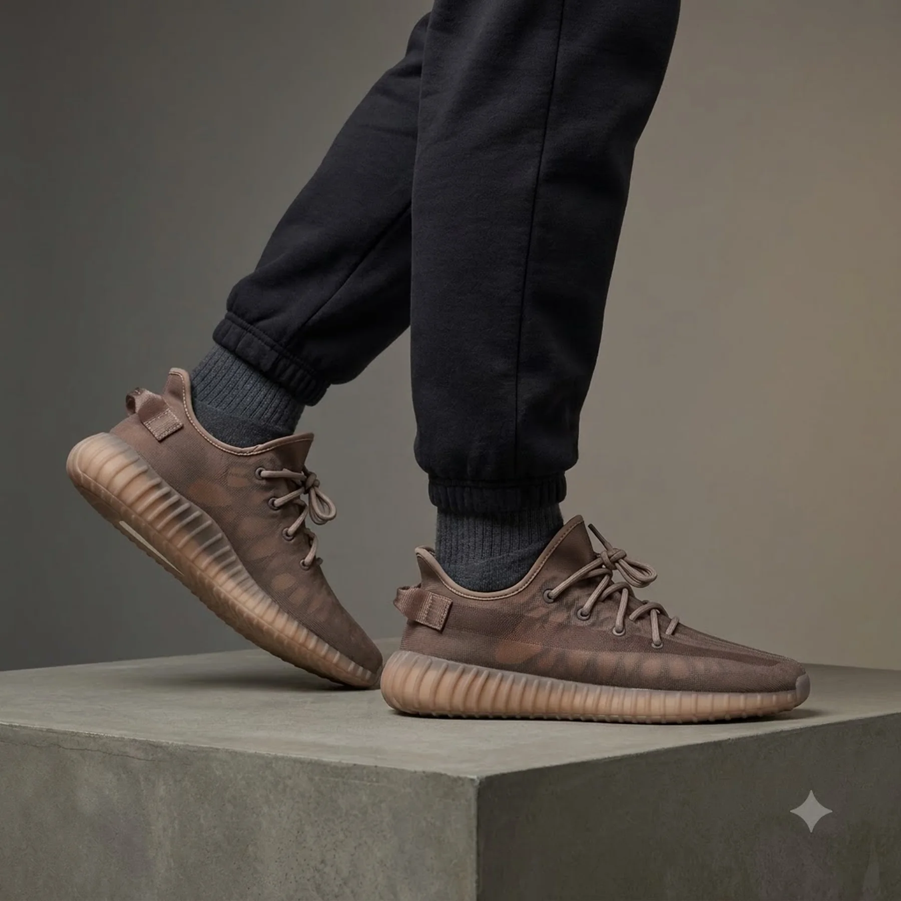 Кросівки чоловічі Adidas Yeezy Boost 350 V2 Mono Mist (GW2871)