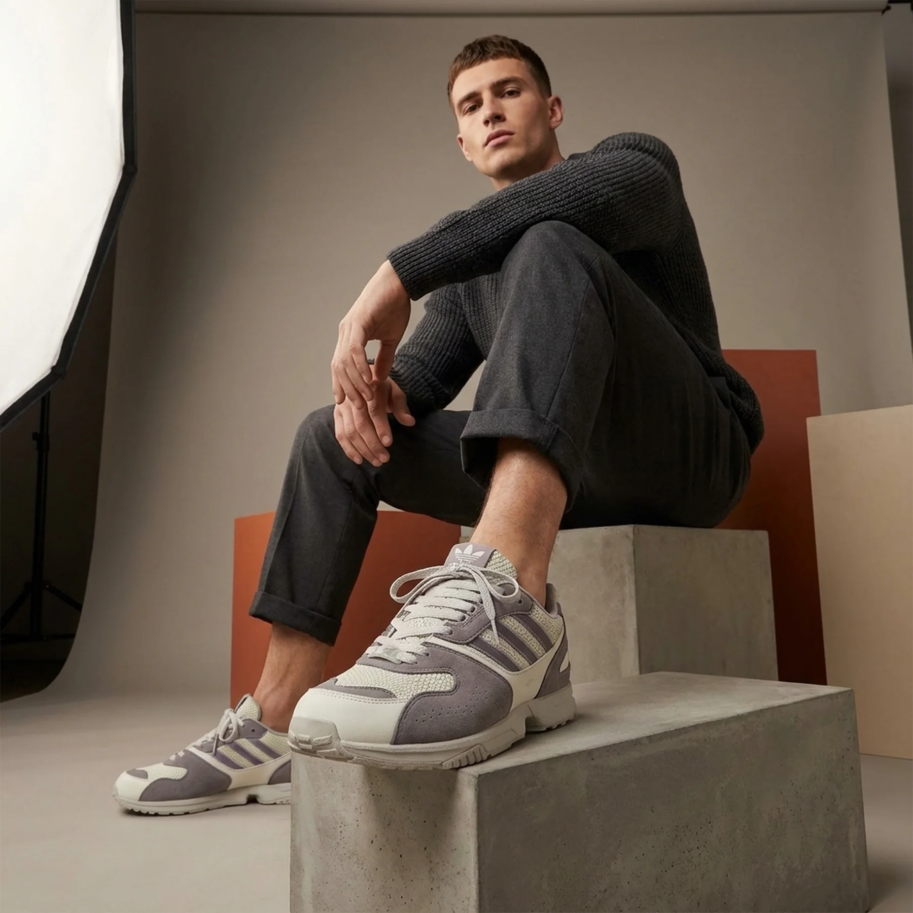 Кросівки чоловічі Adidas Zx 4000 (FW5784)