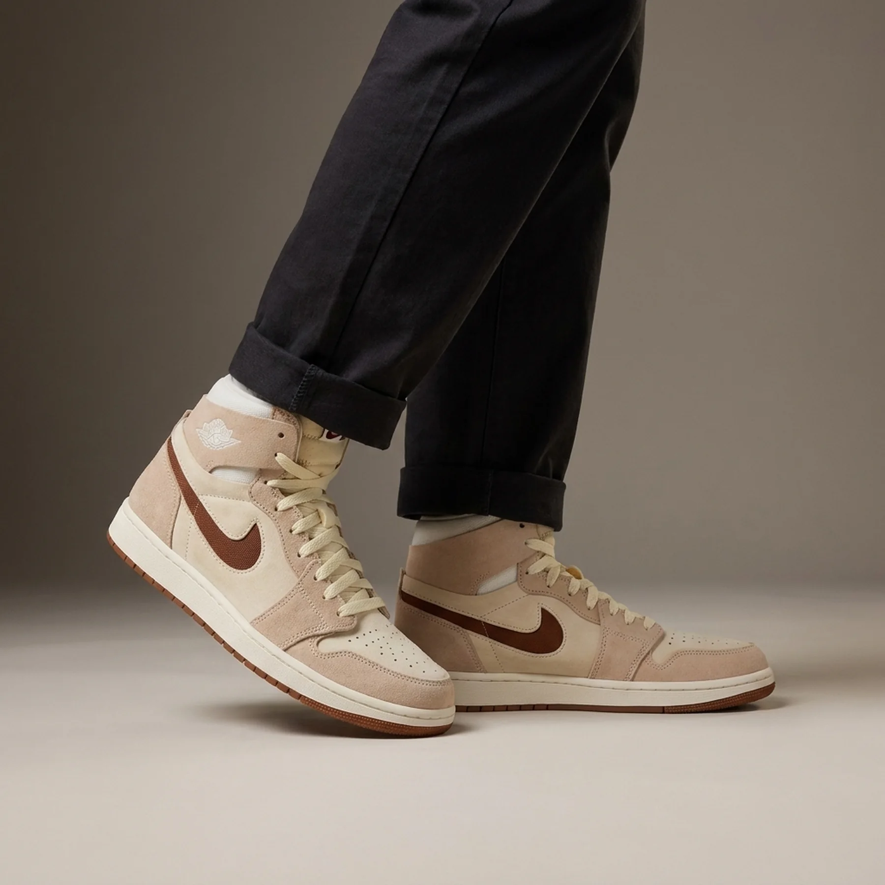 Кросівки чоловічі Jordan High Zoom Cmft 2 Beige (DV1307-120)