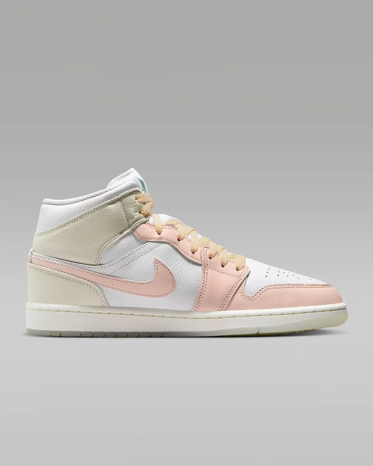 Кросівки чоловічі Air Jordan 1 Mid SE HJ6654-100