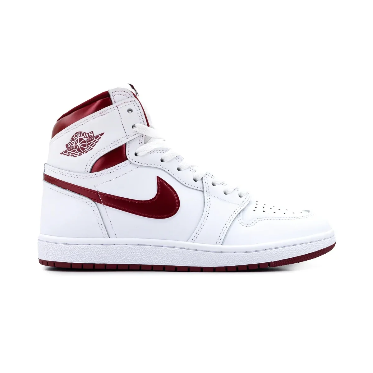 Кросівки чоловічі Jordan 1 Retro High White (BQ4422-161)