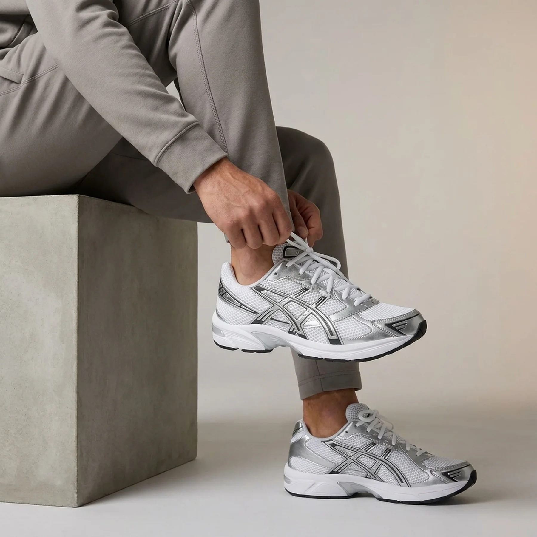 Кросівки чоловічі Asics Gel 1130 White/Grey (1201B020-100)