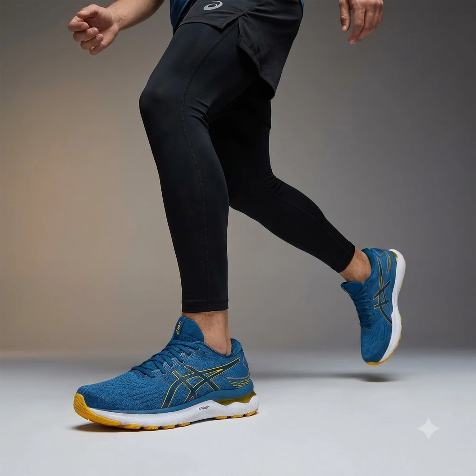 Кросівки чоловічі Asics Gel-Nimbus 24 (1011B359-400)
