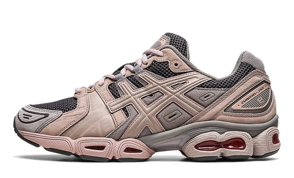 Кросівки чоловічі Asics Gel-Nimbus 9 (1201A584-021)