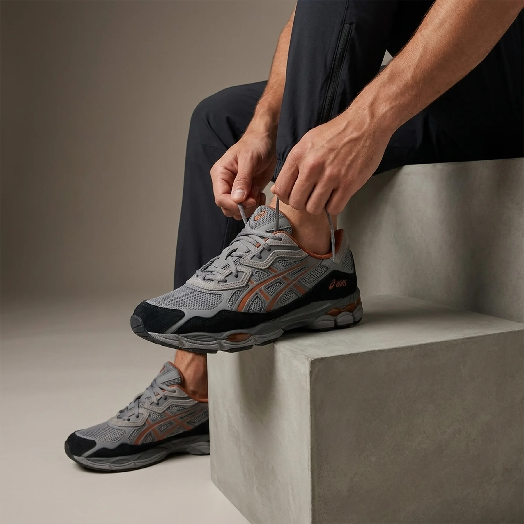 Кросівки чоловічі Asics Gel-Nyc Gravel Black (1203A383-024)