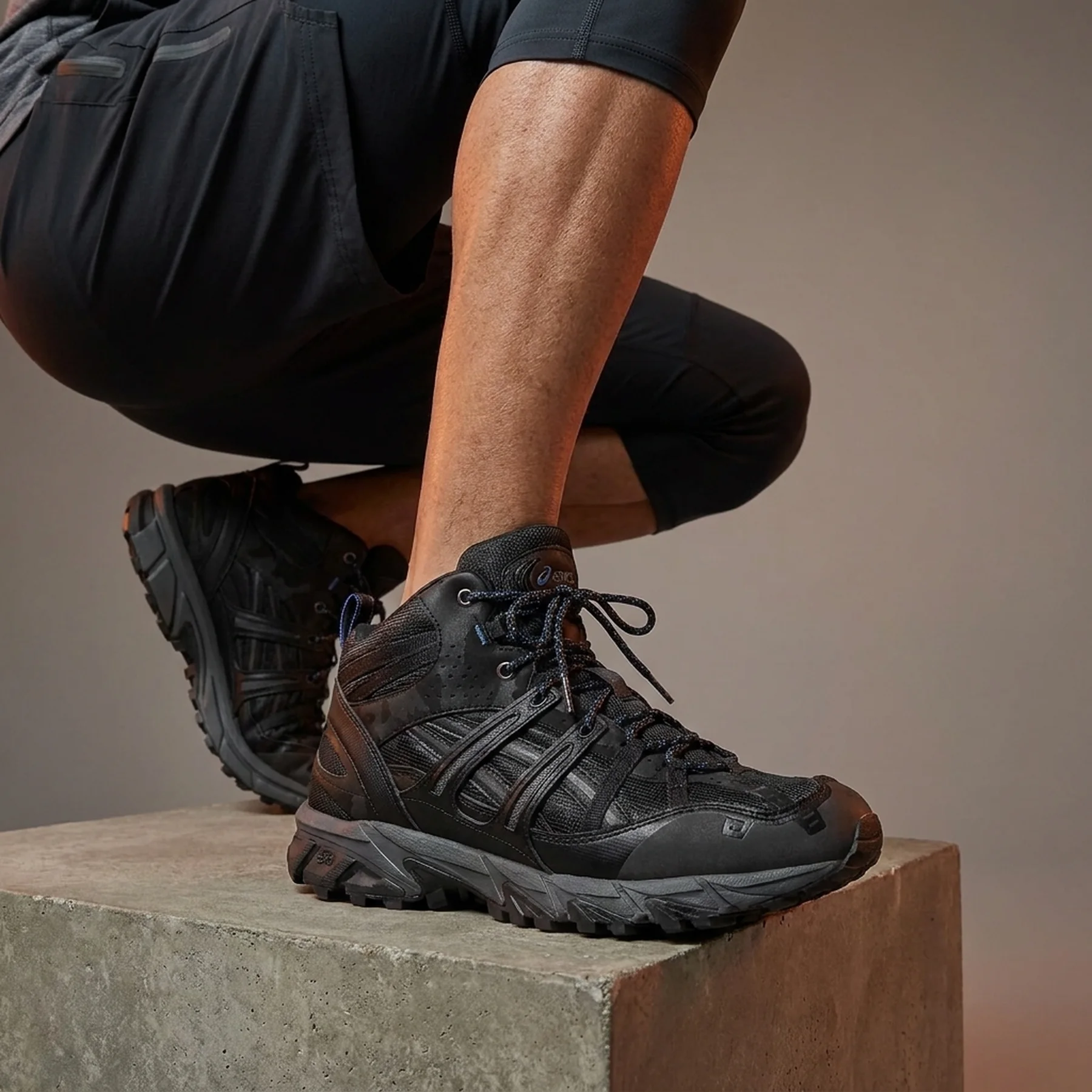 Кросівки чоловічі Asics Gel Sonoma 15-50 Mt Black Obsidian Grey Unisex Sneakers (1201A644-001)