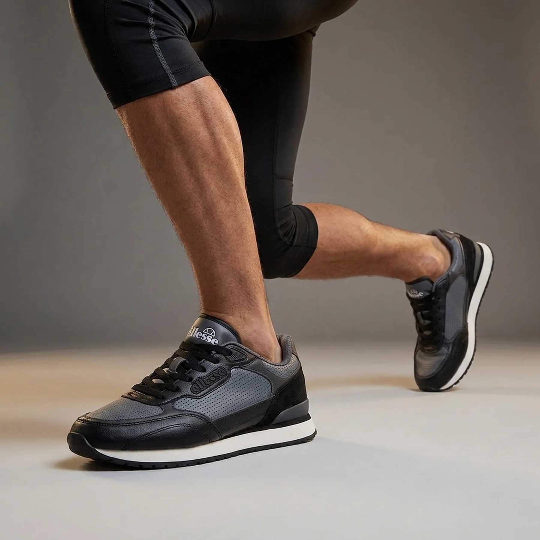Кросівки чоловічі Ellesse Ls475 Runner (SHTF0734-020)