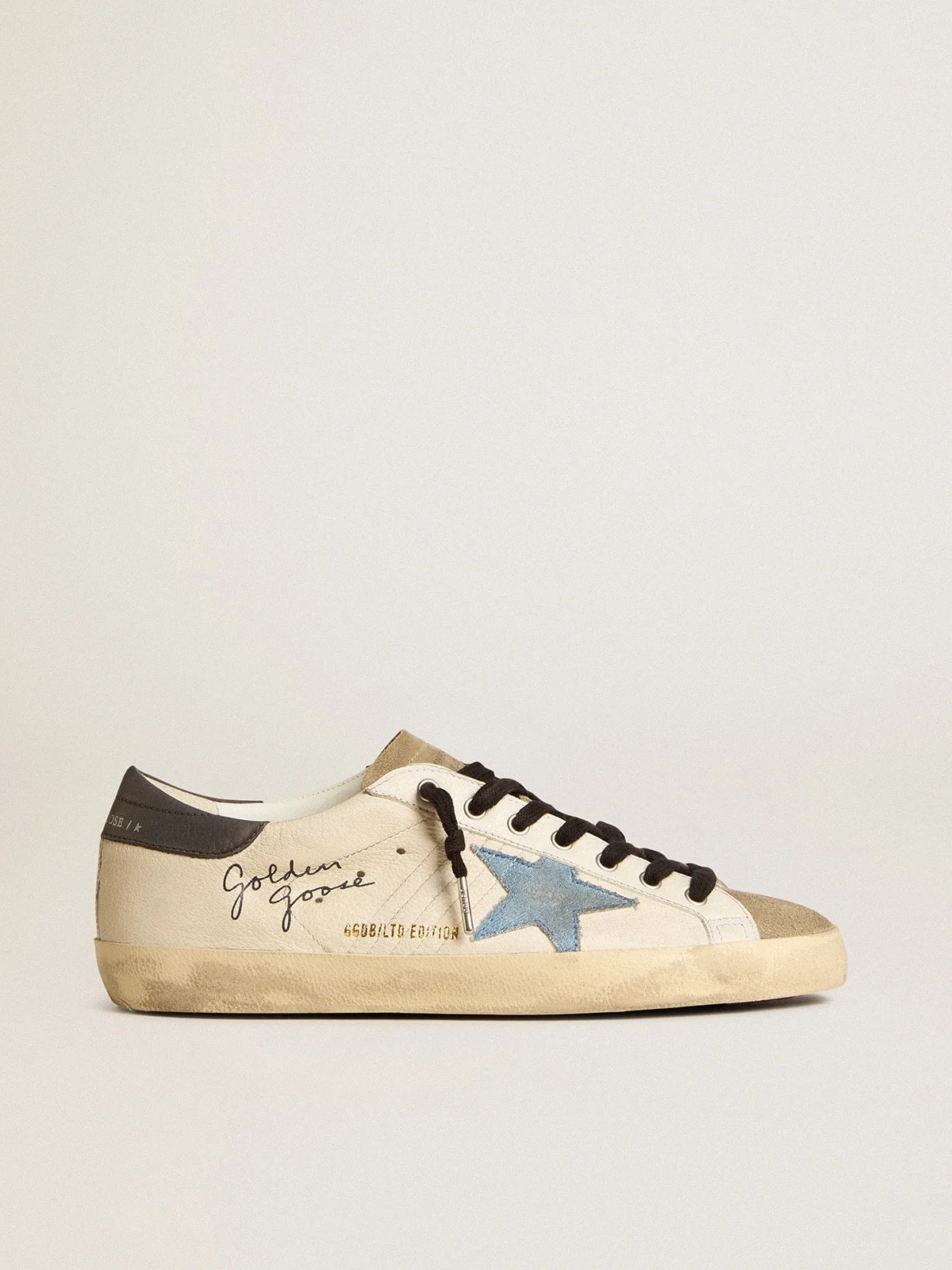 Кросівки чоловічі Golden Goose Super-Star in nappa leather with light blue suede star and gray leather heel tab