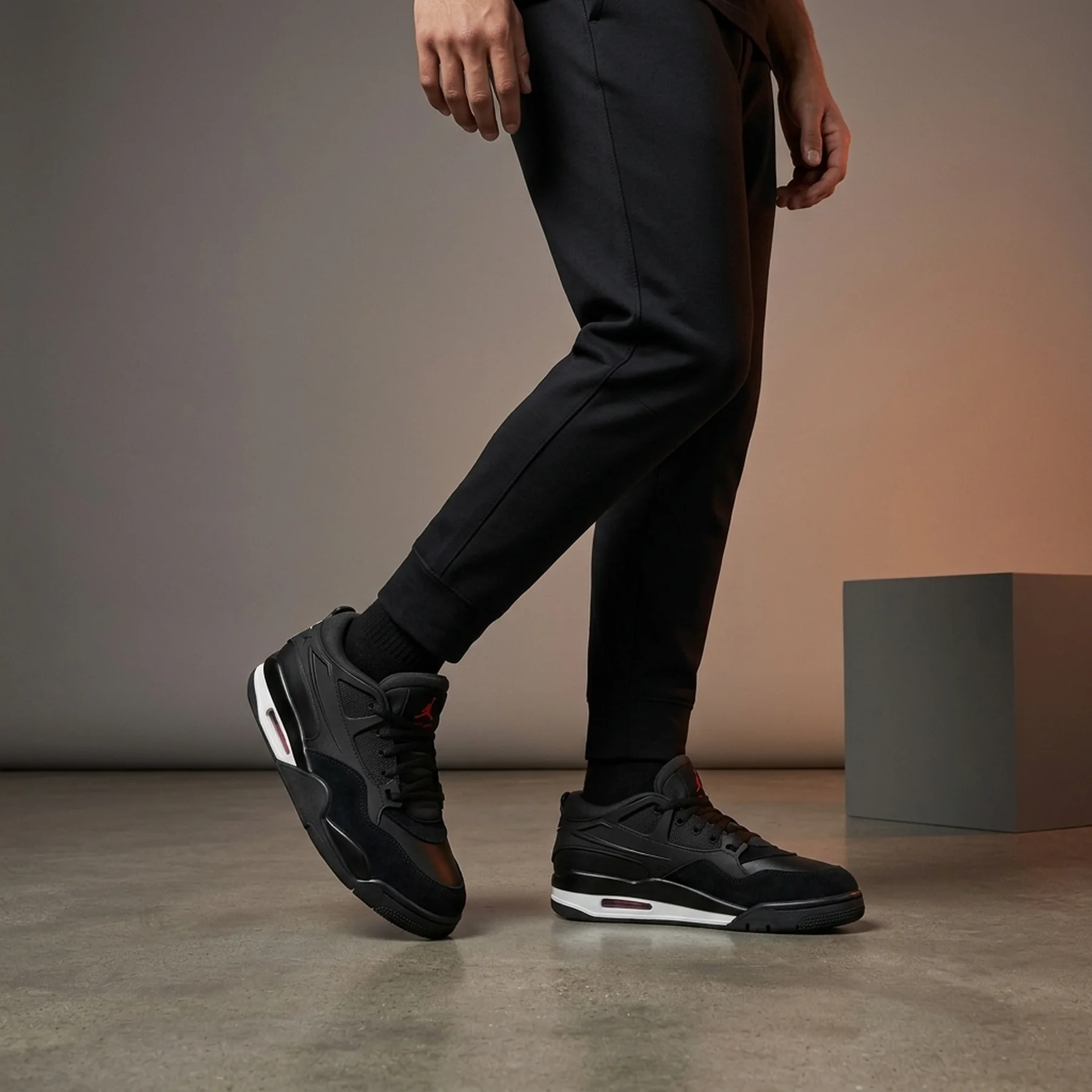 Кросівки чоловічі Jordan 4 Rm Black (II6036-001)