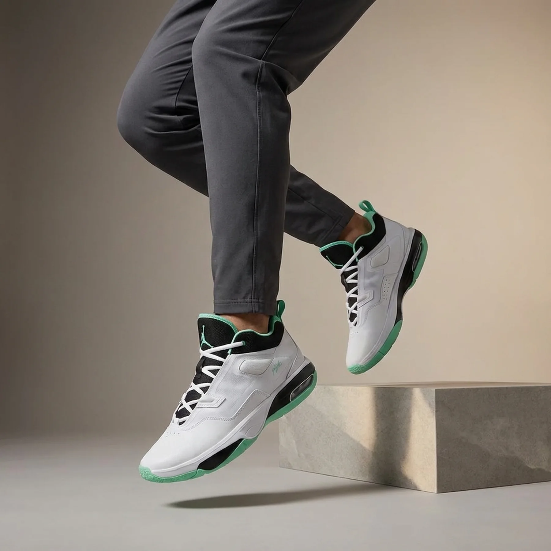 Кросівки чоловічі Jordan Jordan Stay Loyal 3 (FB1396-103)
