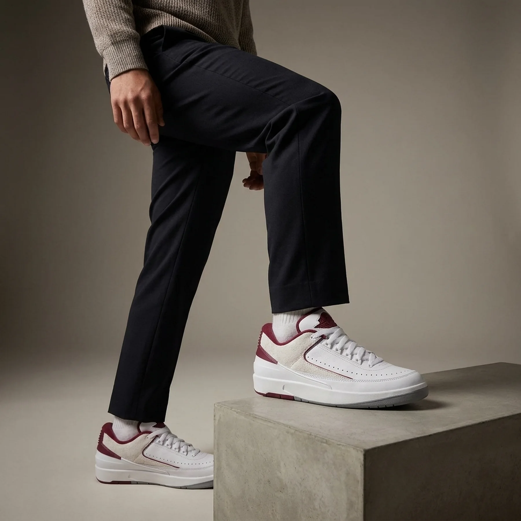 Кросівки чоловічі Jordan Air 2 Retro (DV9956-103)