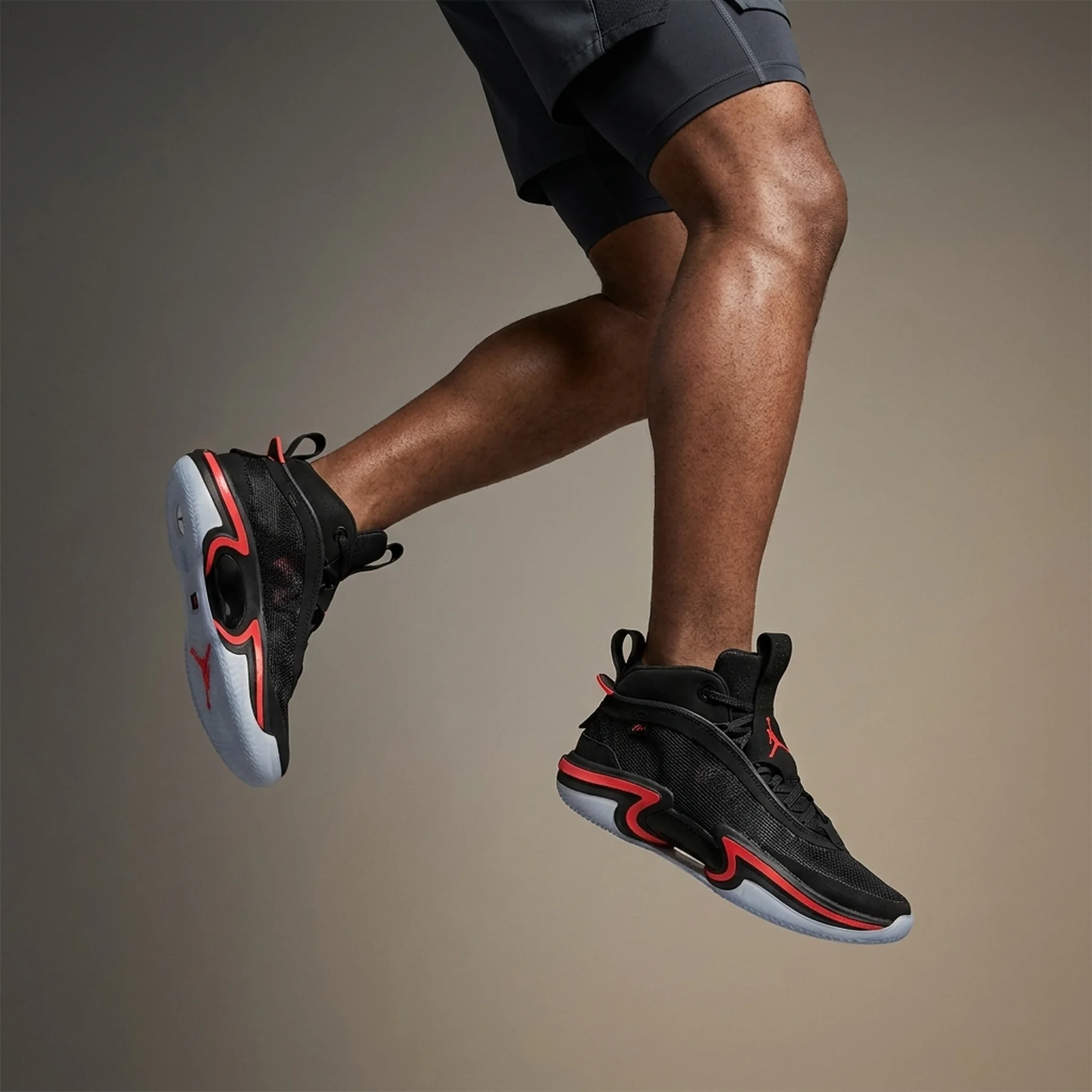 Кросівки чоловічі Jordan Xxxvi Black Infrared (CZ2650-001)