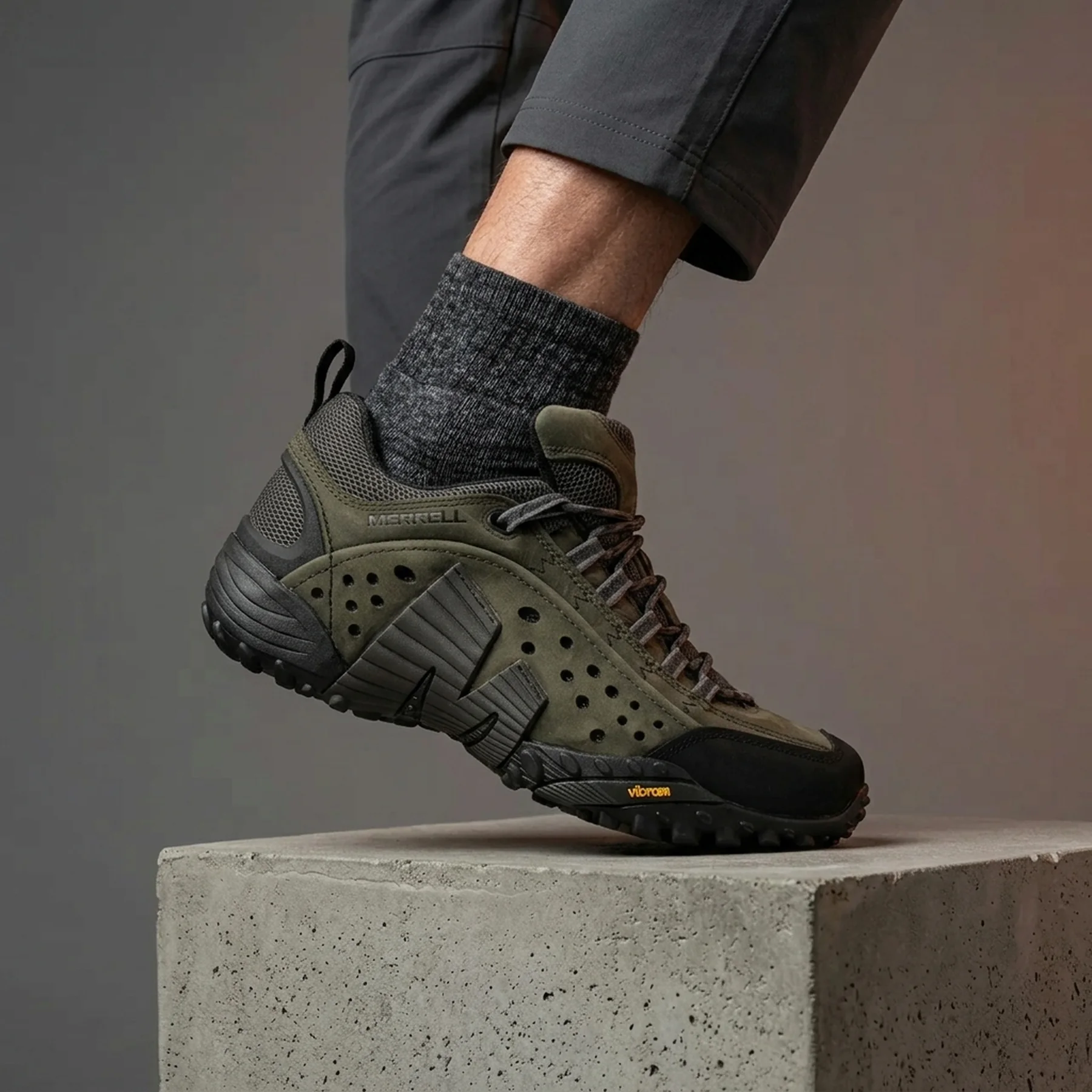 Кросівки чоловічі Merrell Intercept (J559595)