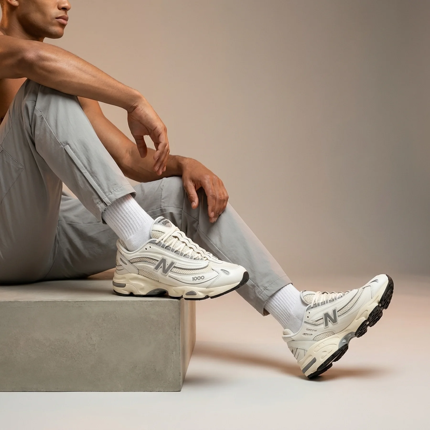 Кросівки чоловічі New Balance 1000 'Sea Salt'