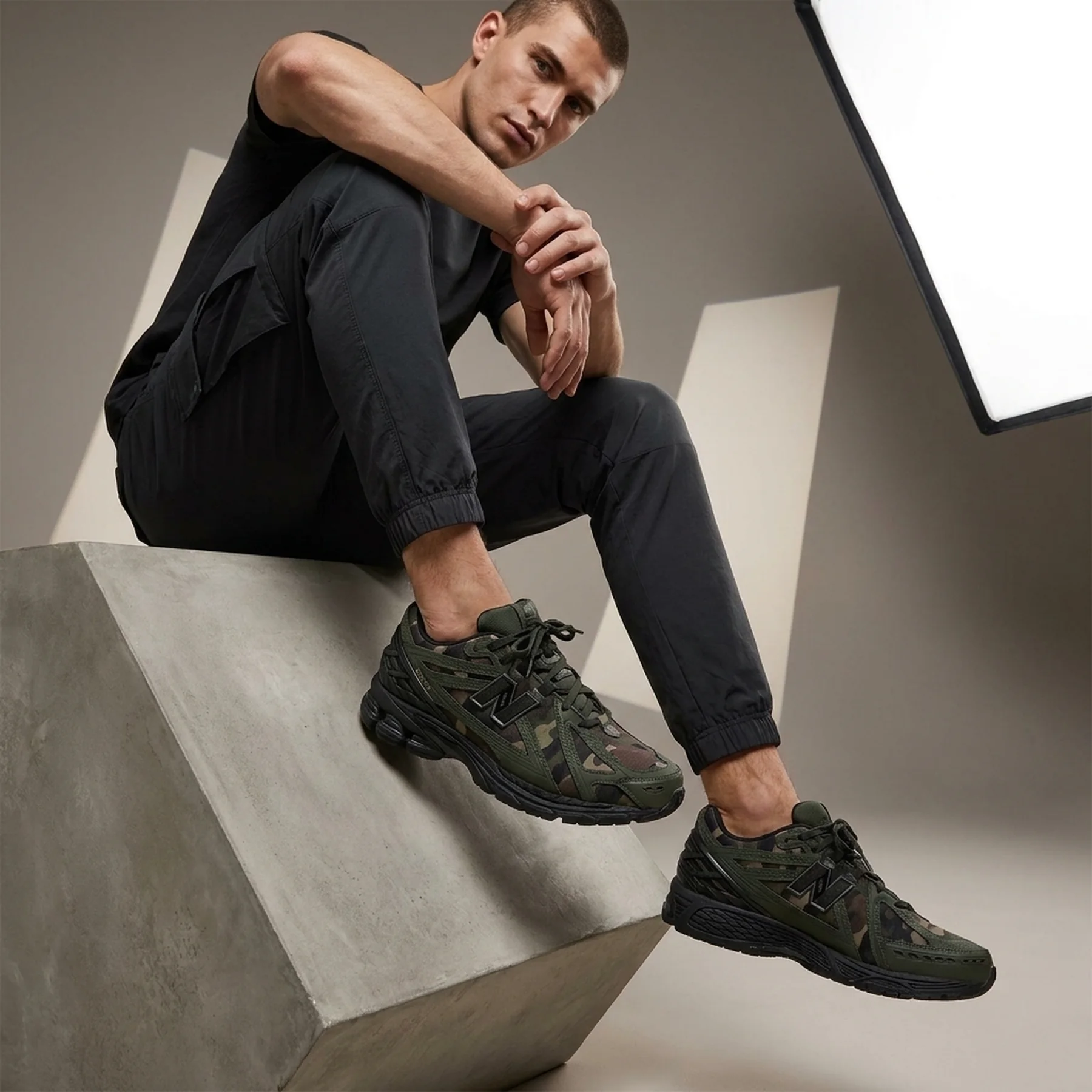 Кросівки чоловічі New Balance 1906R Cordura Dark Camo Green