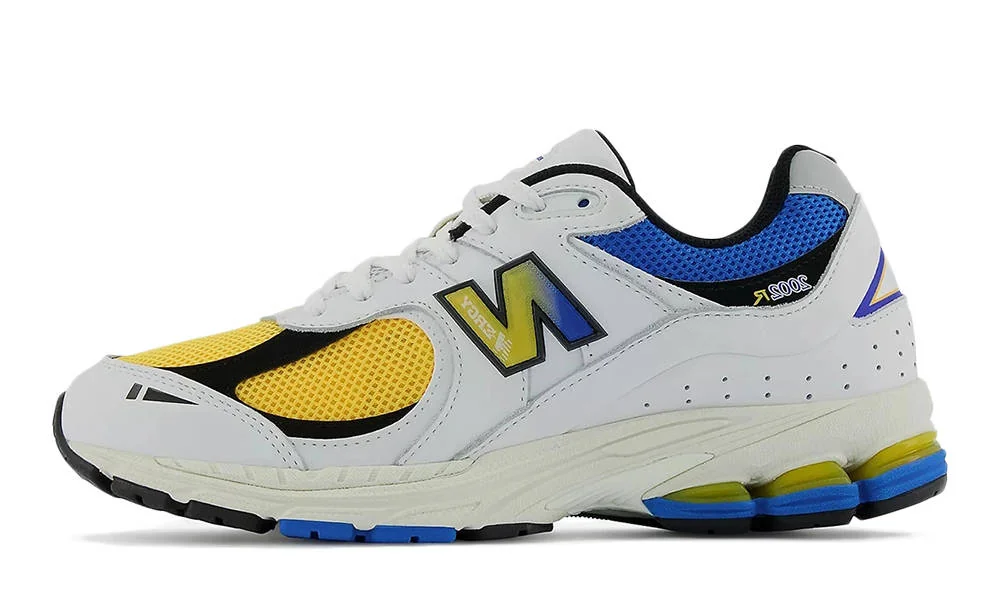 Кросівки чоловічі New Balance 2002R (M2002RGW)