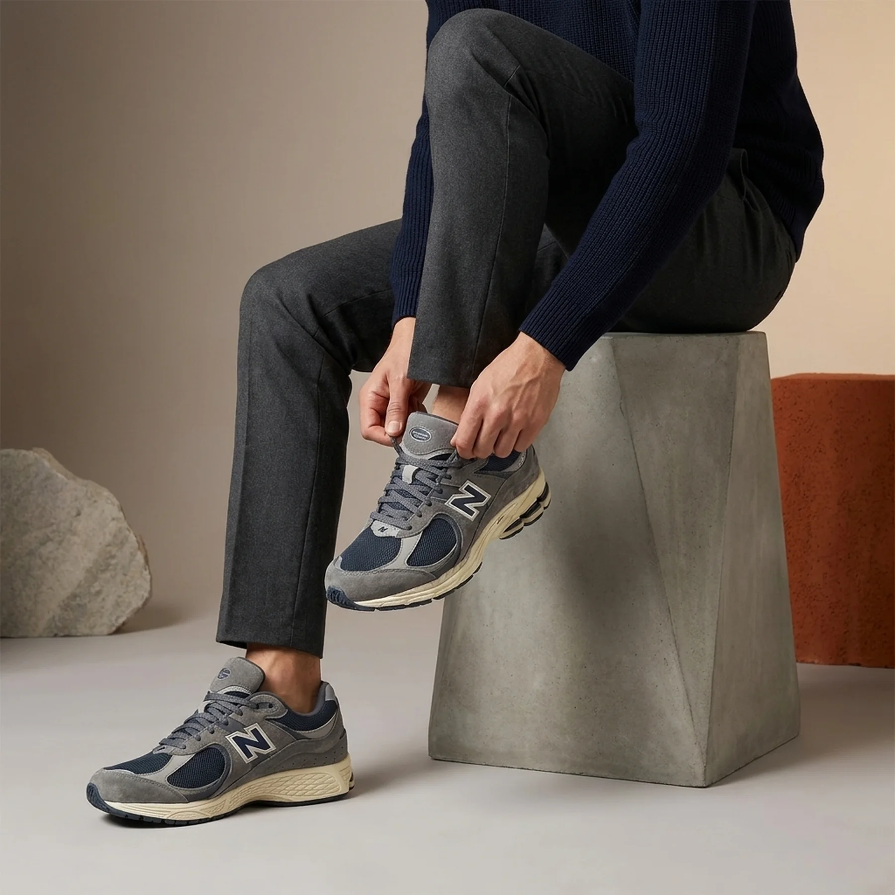 Кросівки чоловічі New Balance 2002R Navy Castlerock (M2002REL)