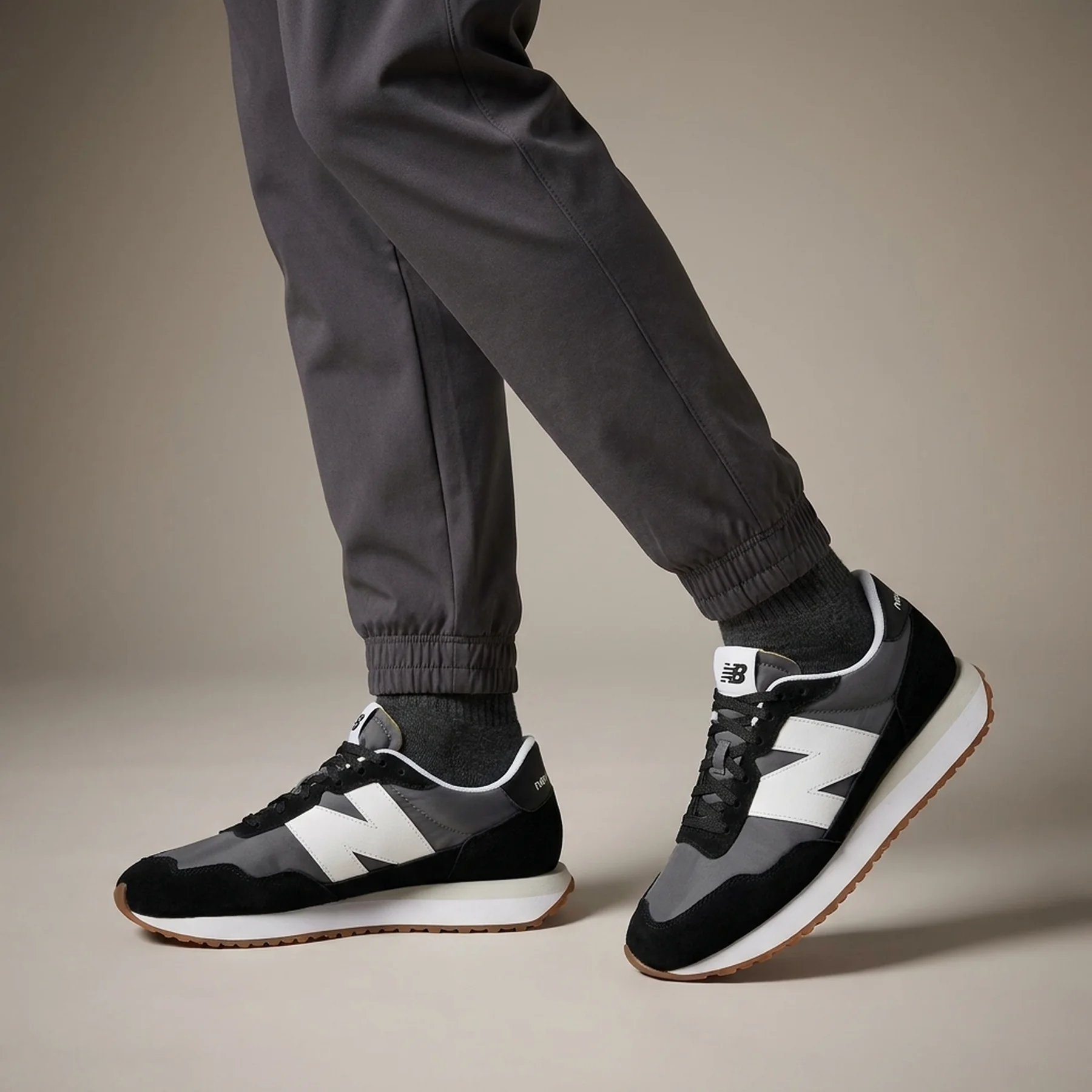Кросівки чоловічі New Balance 237 (MS237GA)