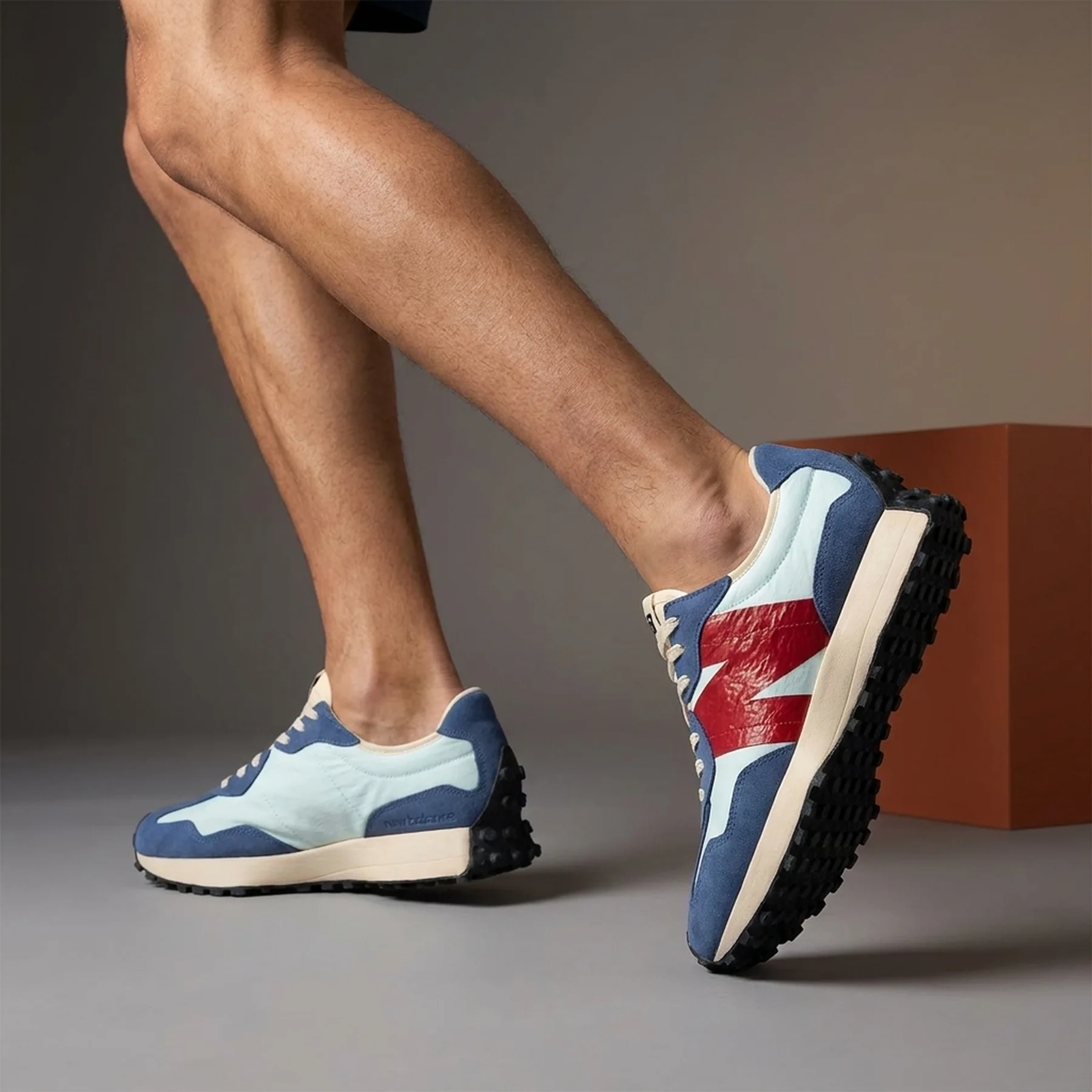 Кросівки чоловічі New Balance 327 (MS327VB)