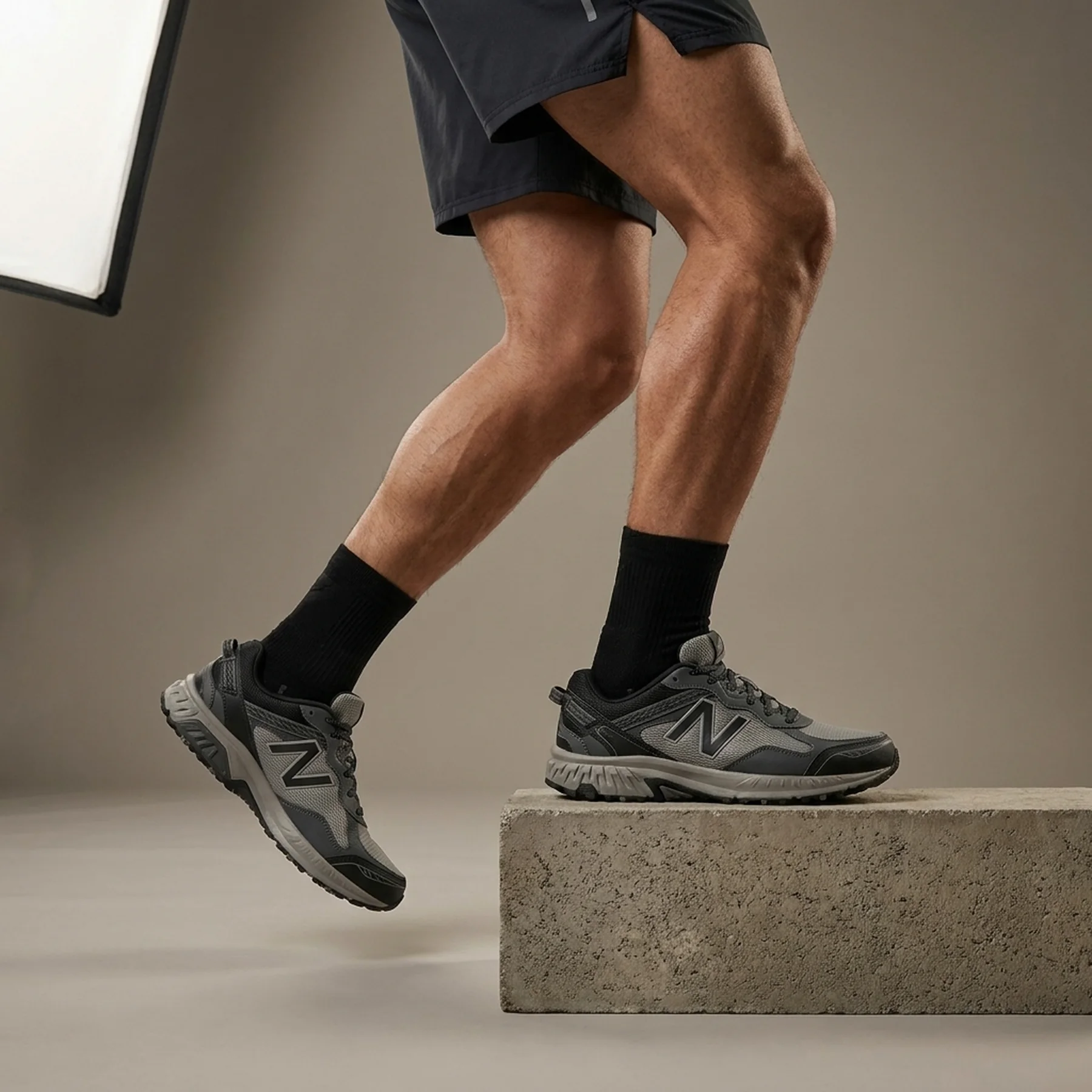 Кросівки чоловічі New Balance 410V8 (MT410LB8)