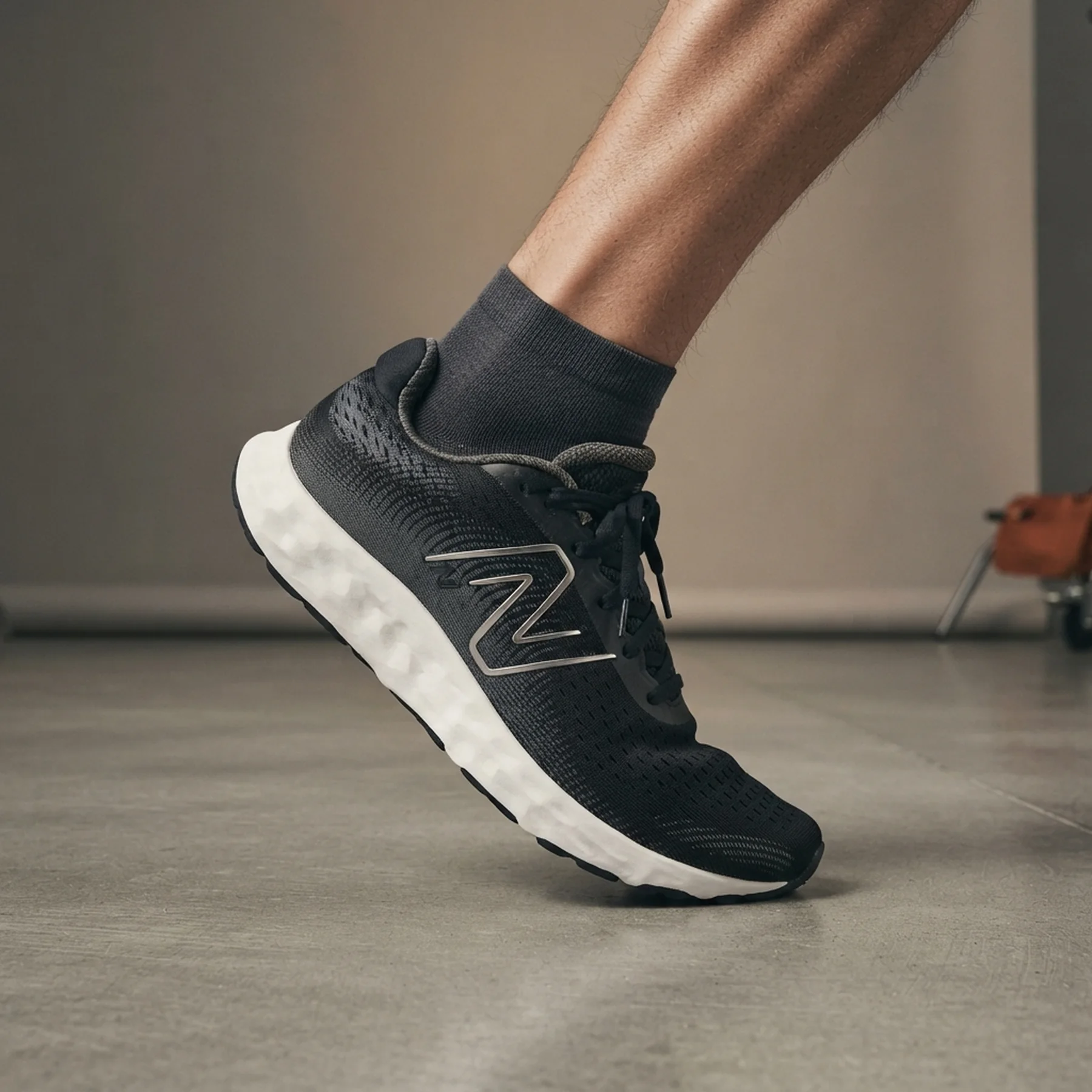Кросівки чоловічі New Balance 520 V8 (M520LB8)