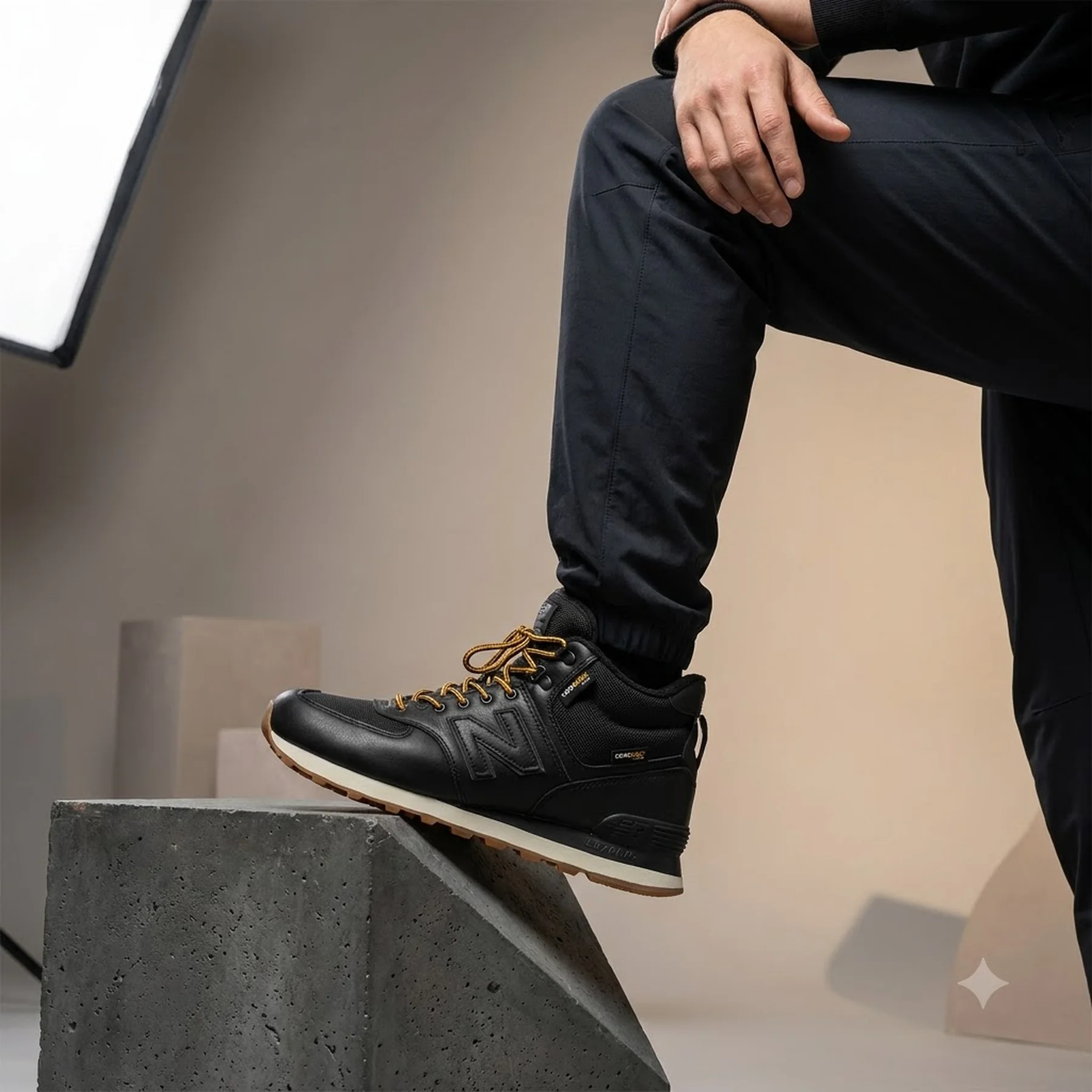 Кросівки чоловічі New Balance 574 Mid Sneakerboots (U574HMZ)
