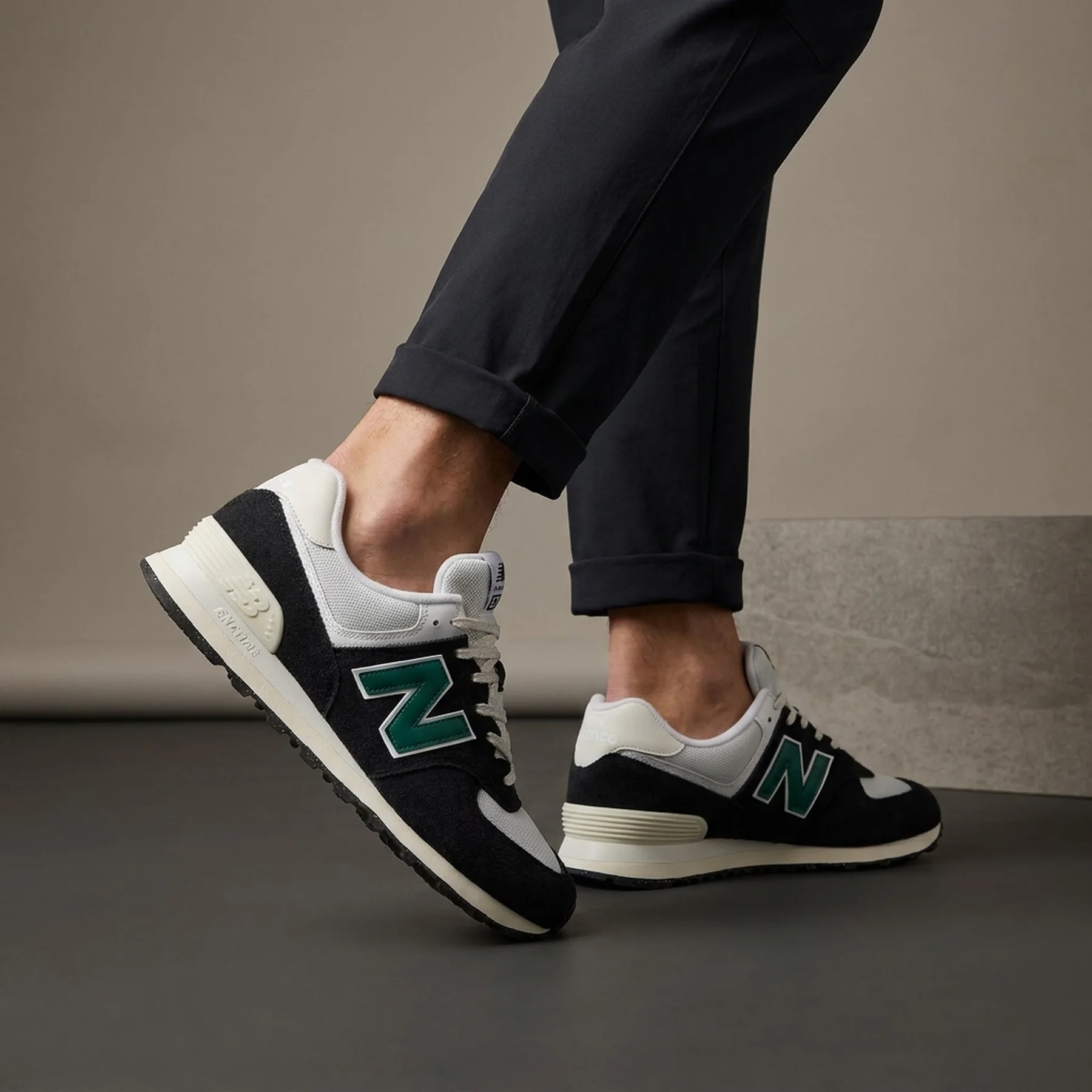 Кросівки чоловічі New Balance 574 (U574RBG)
