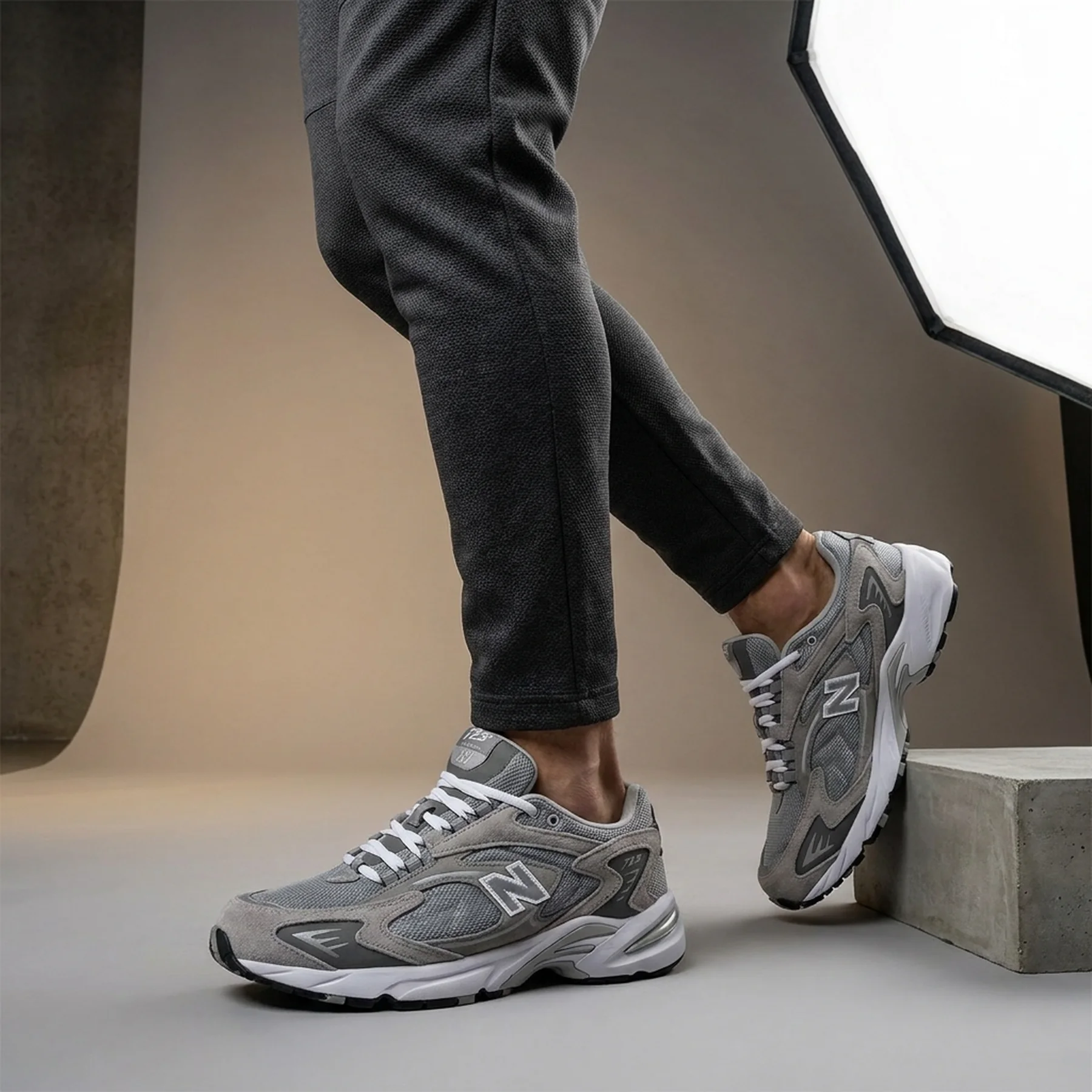 Кросівки чоловічі New Balance 725