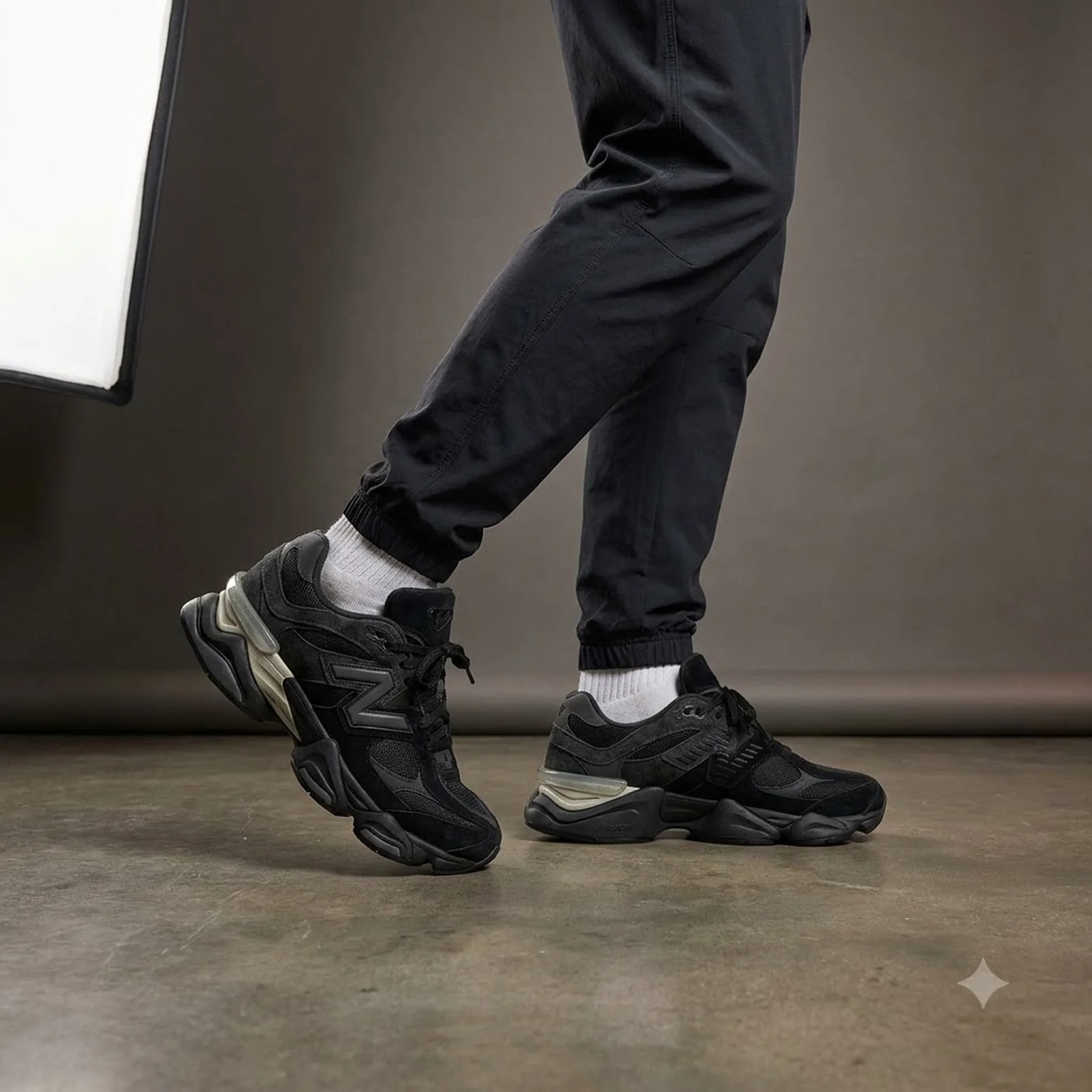 Кросівки чоловічі New Balance 9060 Black (U9060BPM)