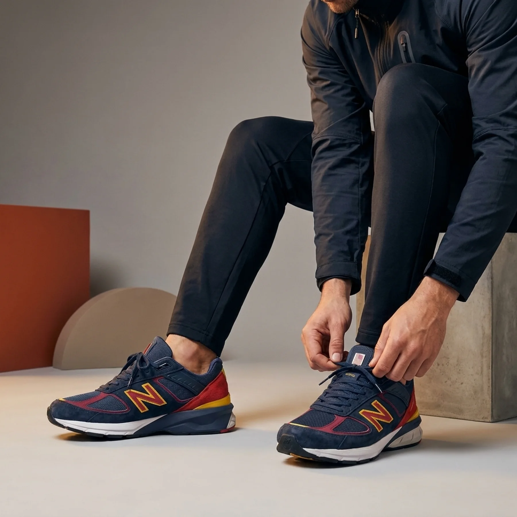 Кросівки чоловічі New Balance 990V5 (M990GA5)