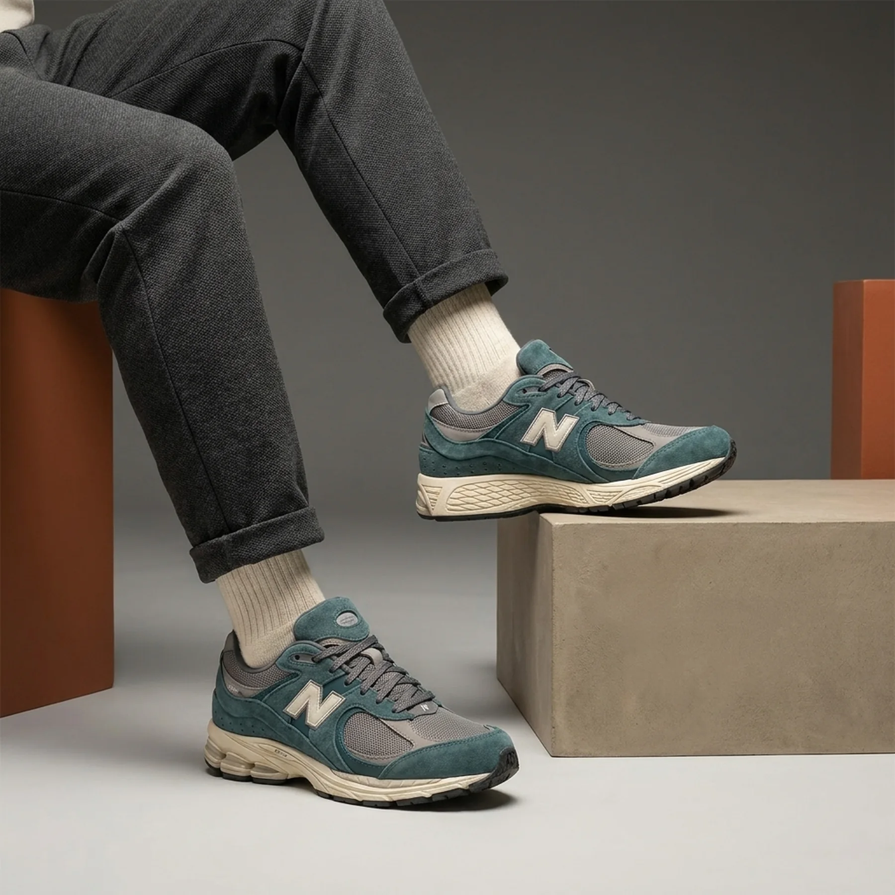 Кросівки чоловічі New Balance New Spruce Magnet (M2002REM)